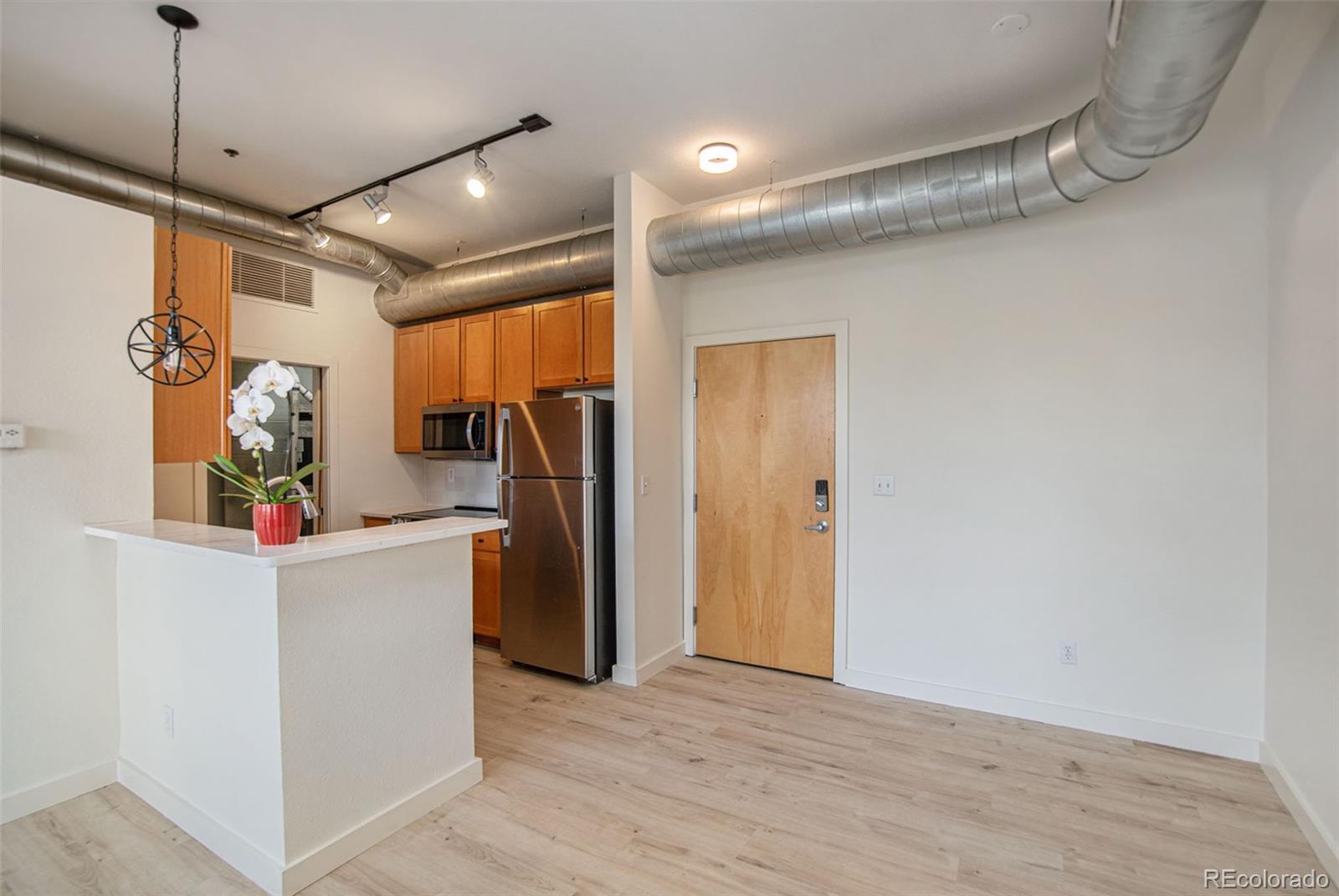 MLS Image #7 for 7700 e 29th avenue 303,denver, Colorado