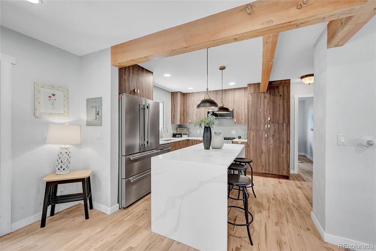 MLS Image #4 for 205 s ivy street,denver, Colorado