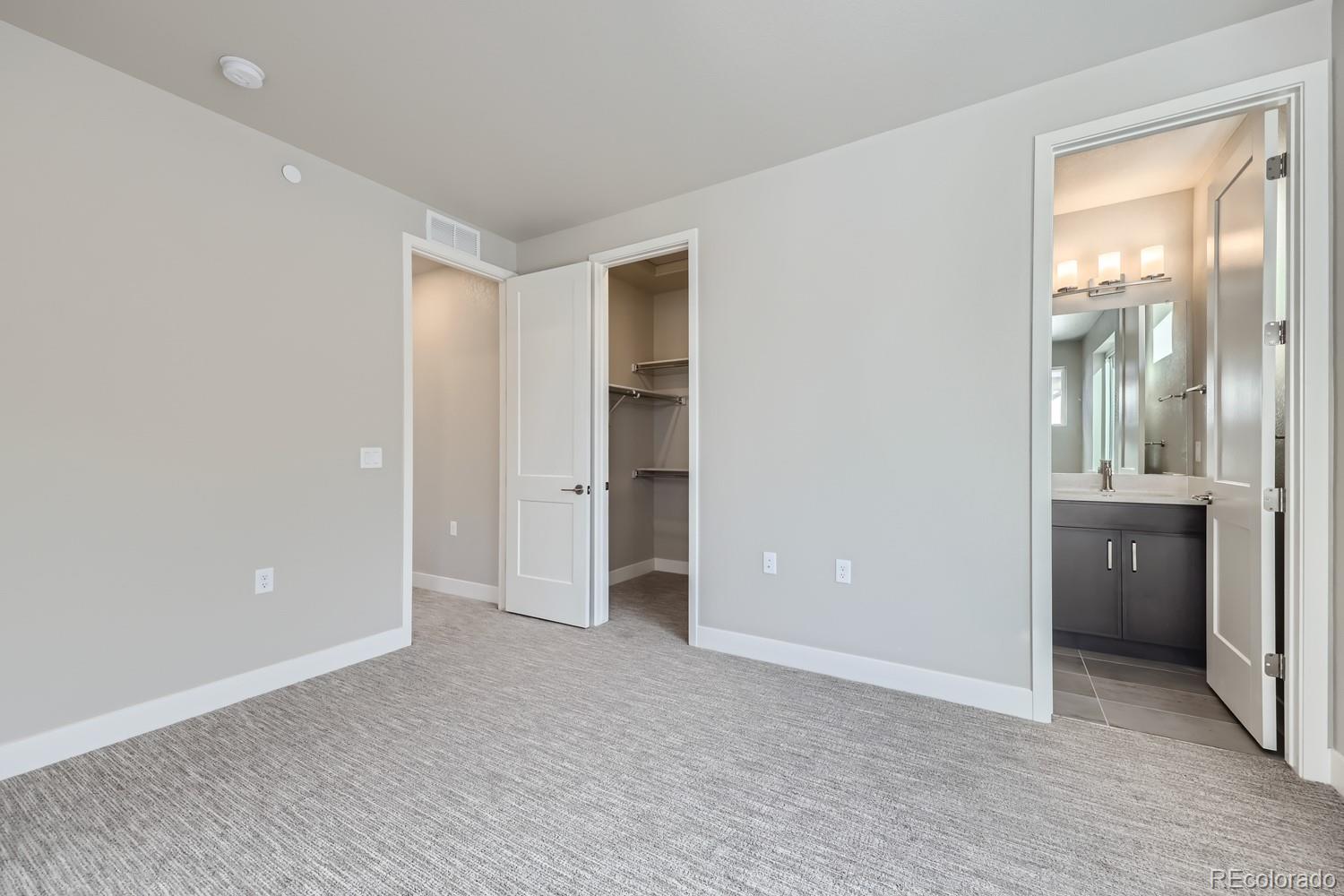 MLS Image #19 for 1764  peak loop,broomfield, Colorado