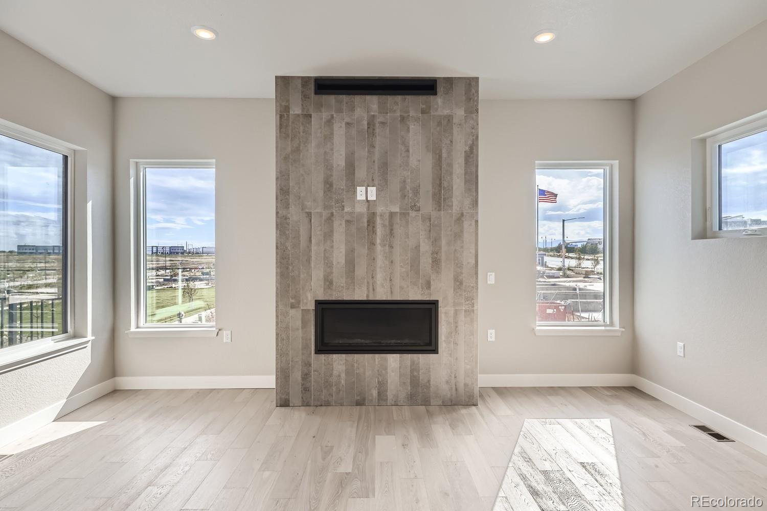 MLS Image #33 for 1764  peak loop,broomfield, Colorado