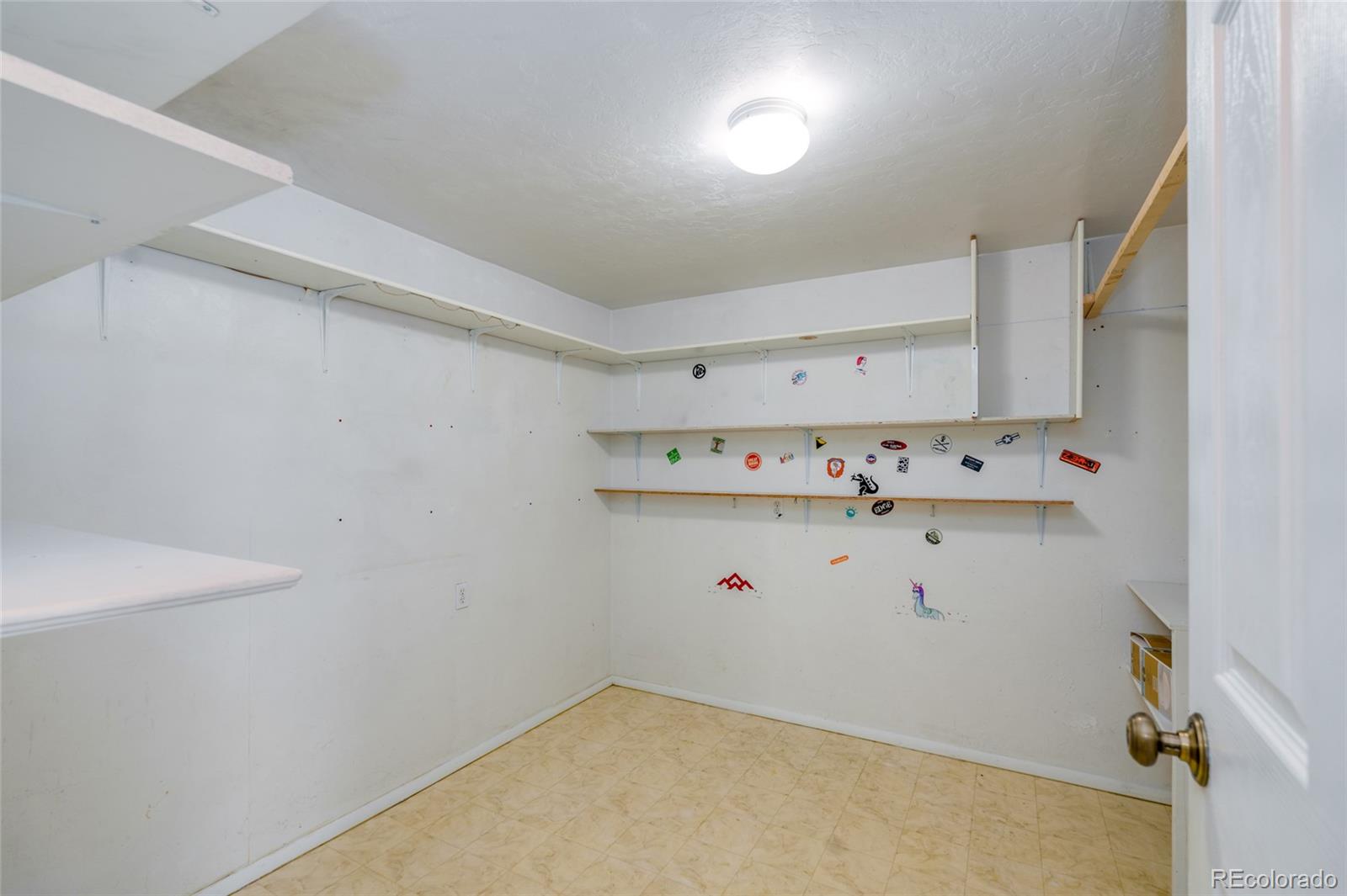 MLS Image #10 for 732 s wolcott court,denver, Colorado