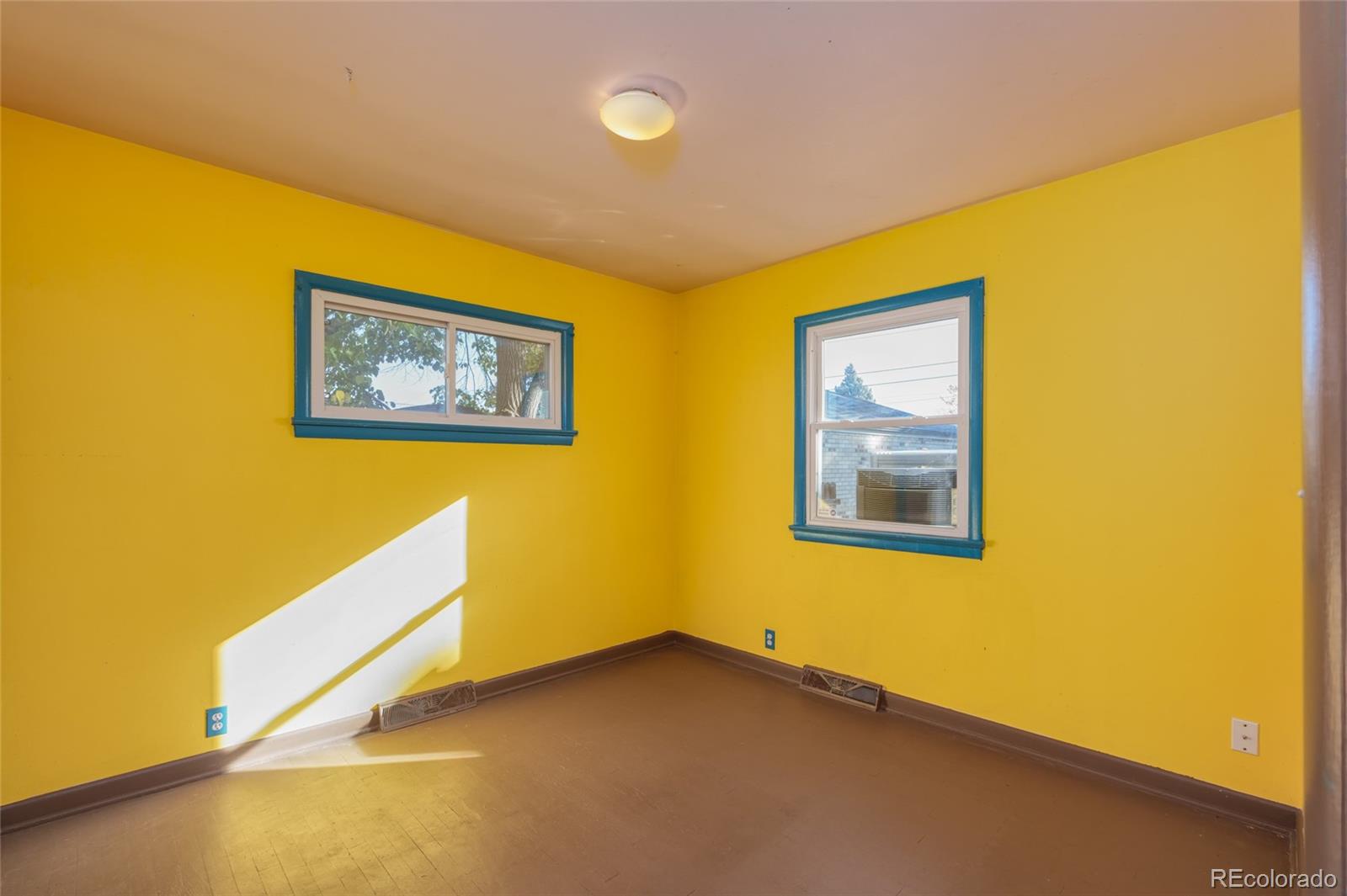 MLS Image #14 for 732 s wolcott court,denver, Colorado