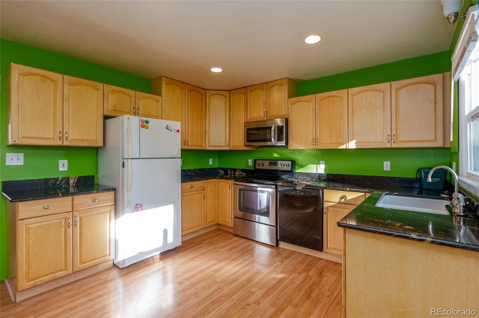 MLS Image #9 for 732 s wolcott court,denver, Colorado