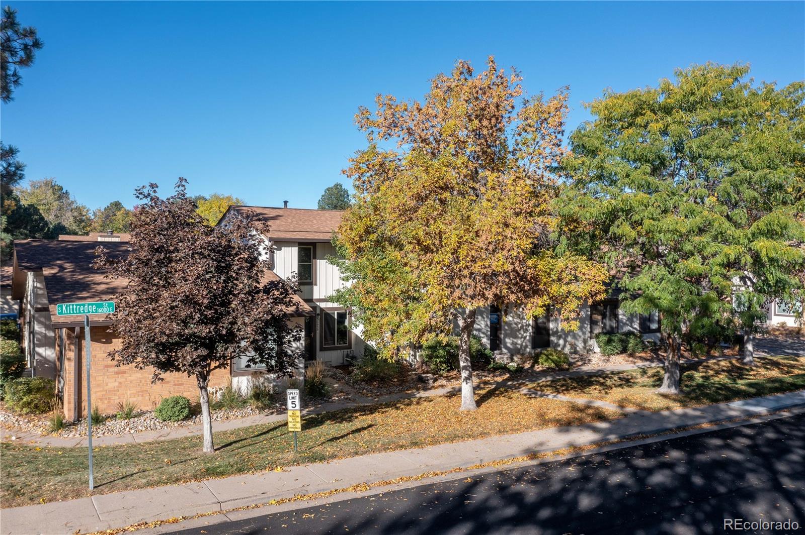 MLS Image #5 for 3695 s kittredge street,aurora, Colorado