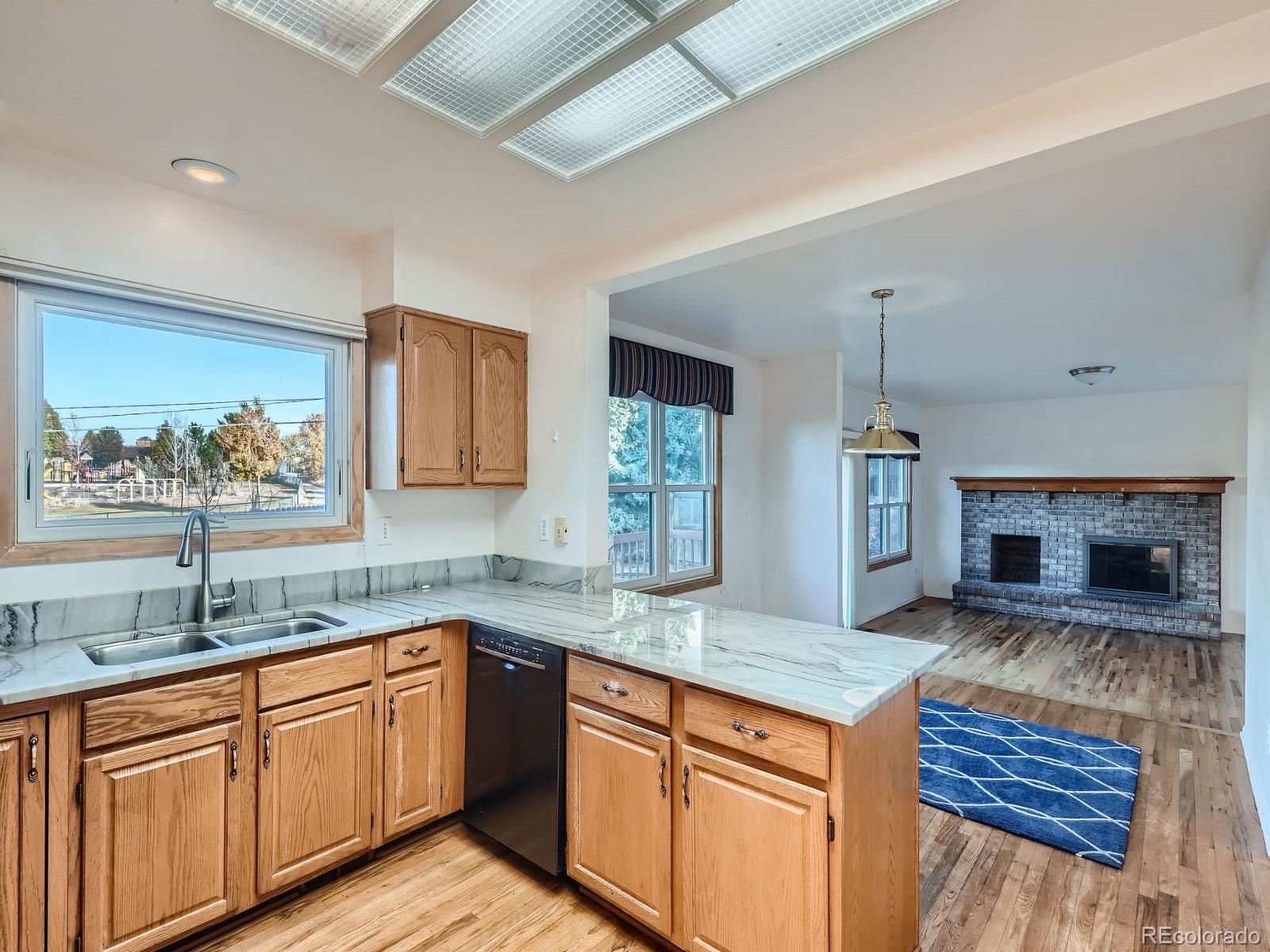 MLS Image #8 for 3302 s tulare circle,denver, Colorado