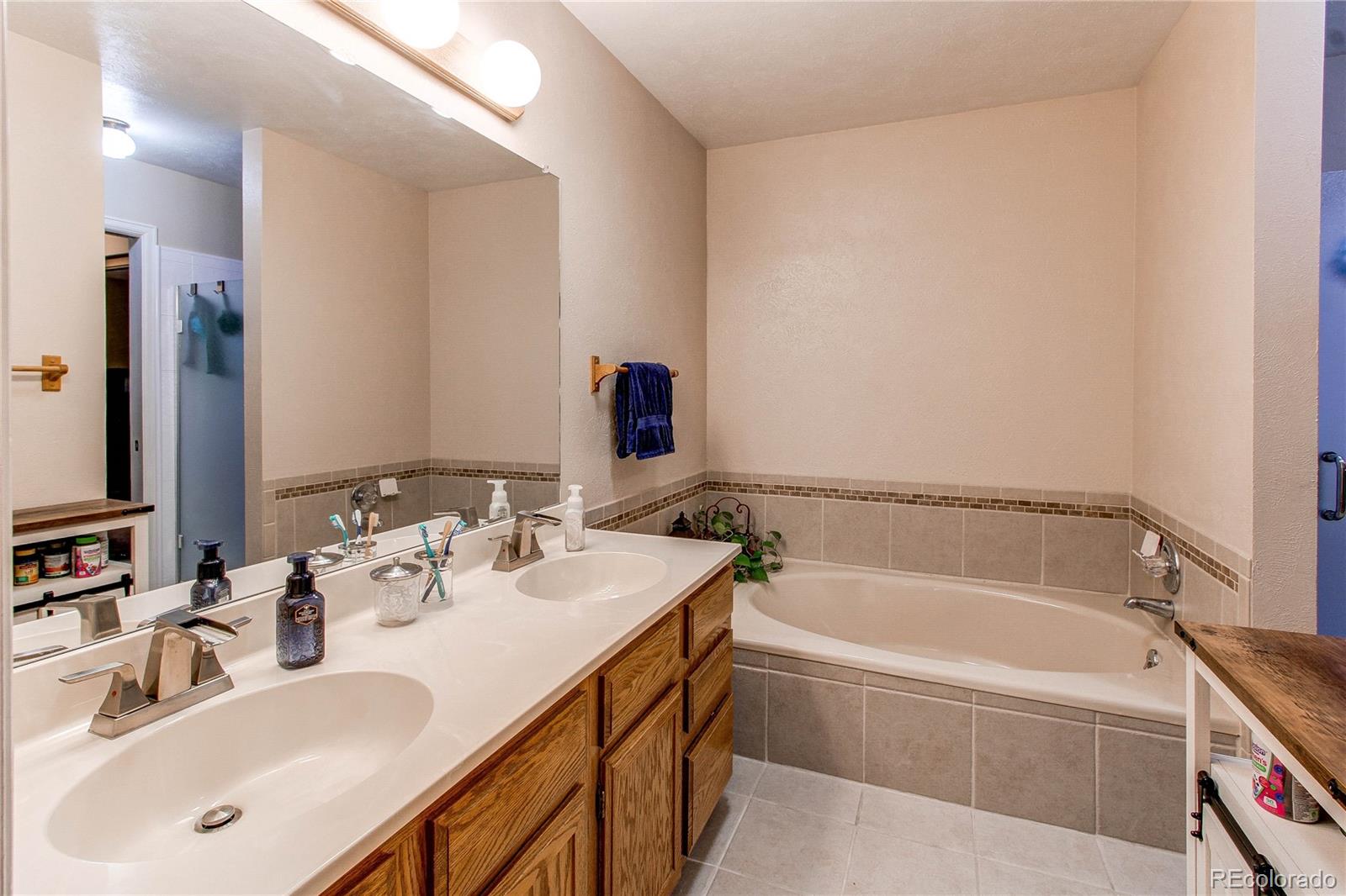 MLS Image #22 for 15332 e louisiana avenue ,aurora, Colorado