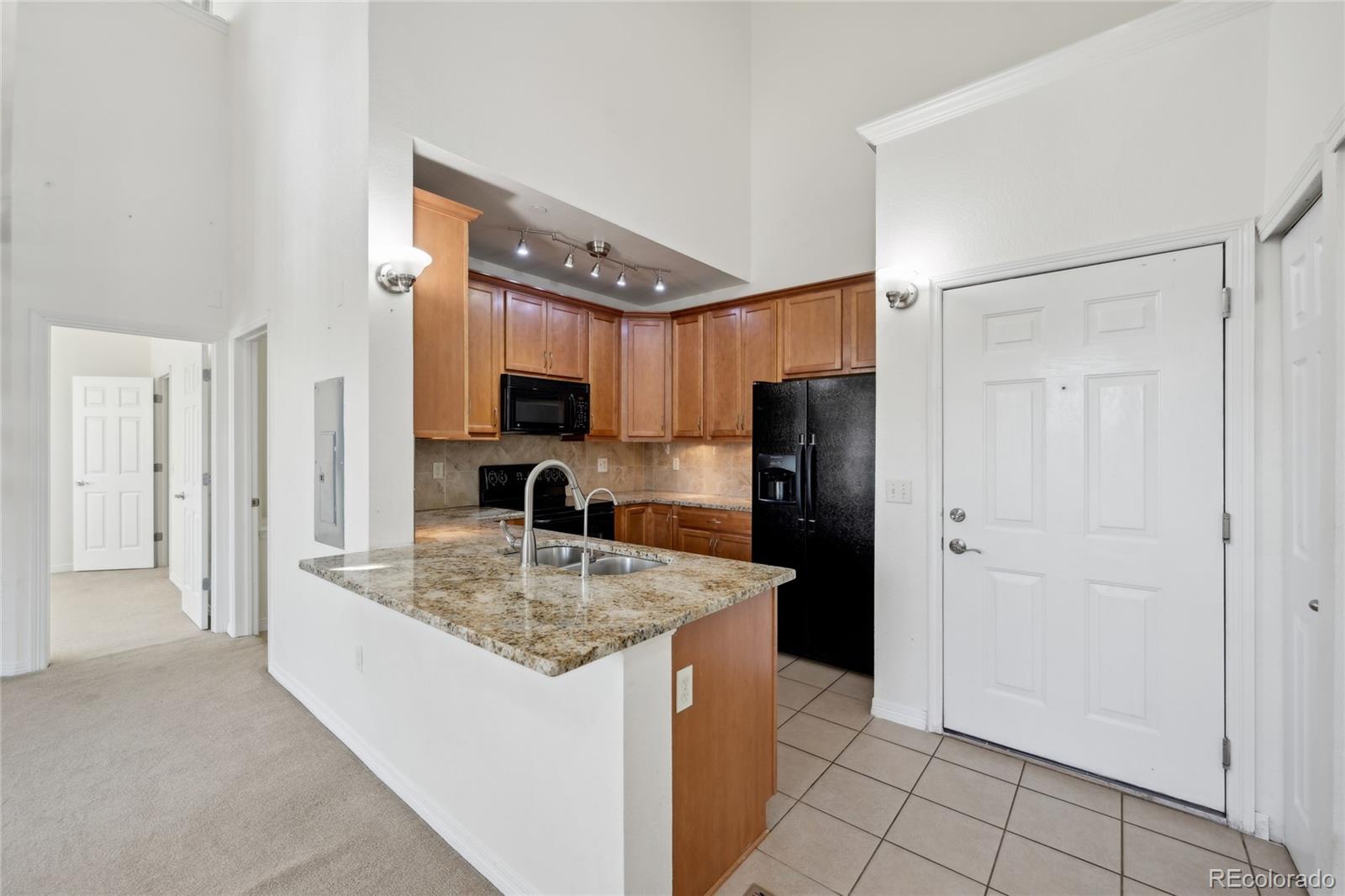 MLS Image #8 for 7212 s blackhawk street 1-208,englewood, Colorado