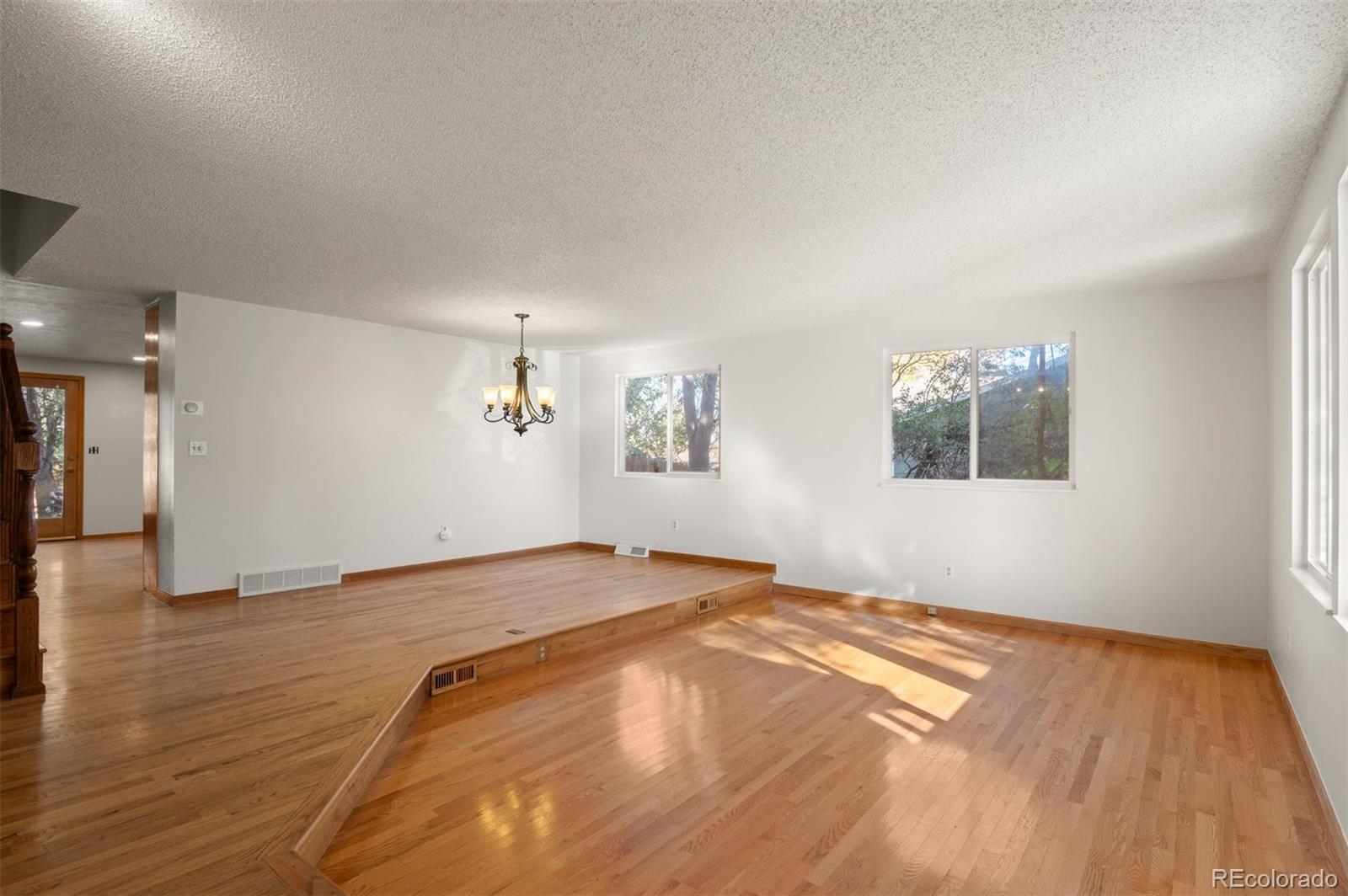 MLS Image #11 for 9641  sierra drive,arvada, Colorado