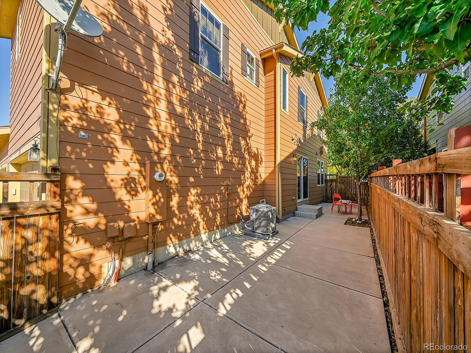 MLS Image #37 for 3581  akron street ,denver, Colorado