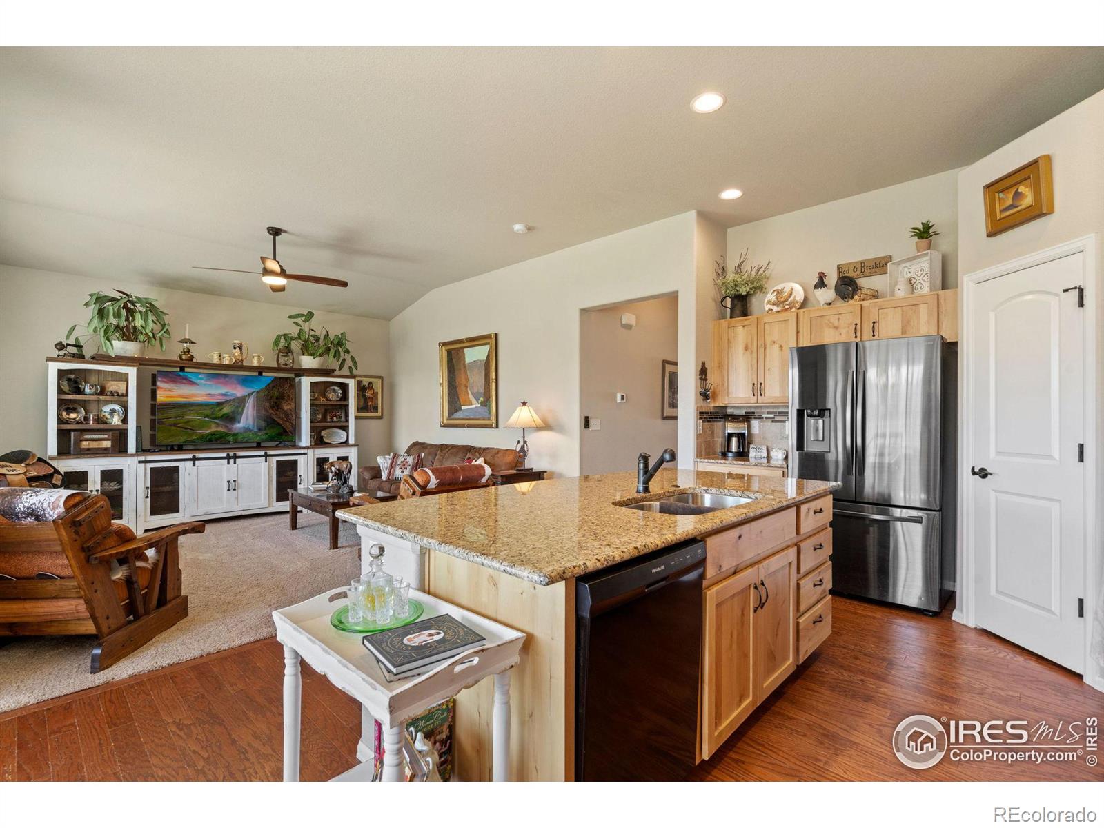 MLS Image #9 for 1530  lake vista way,windsor, Colorado