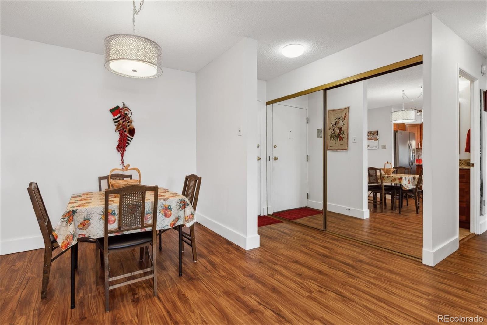 MLS Image #6 for 725 s alton way,denver, Colorado