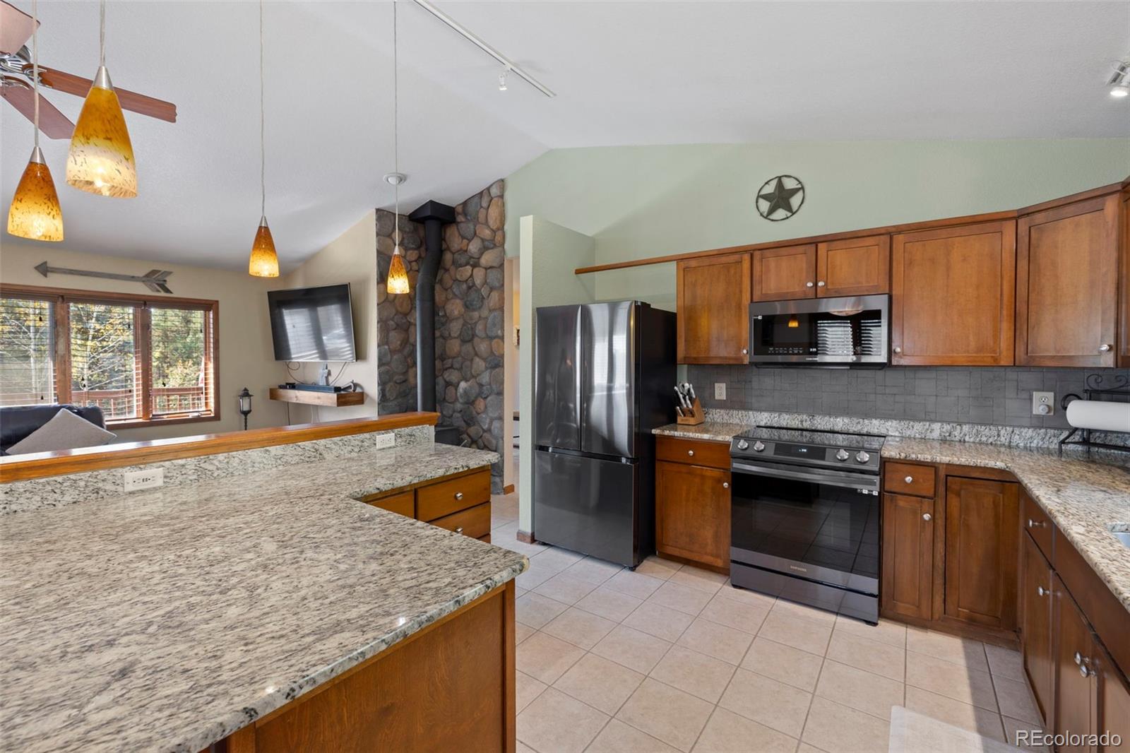 MLS Image #10 for 10760  hardy road,colorado springs, Colorado