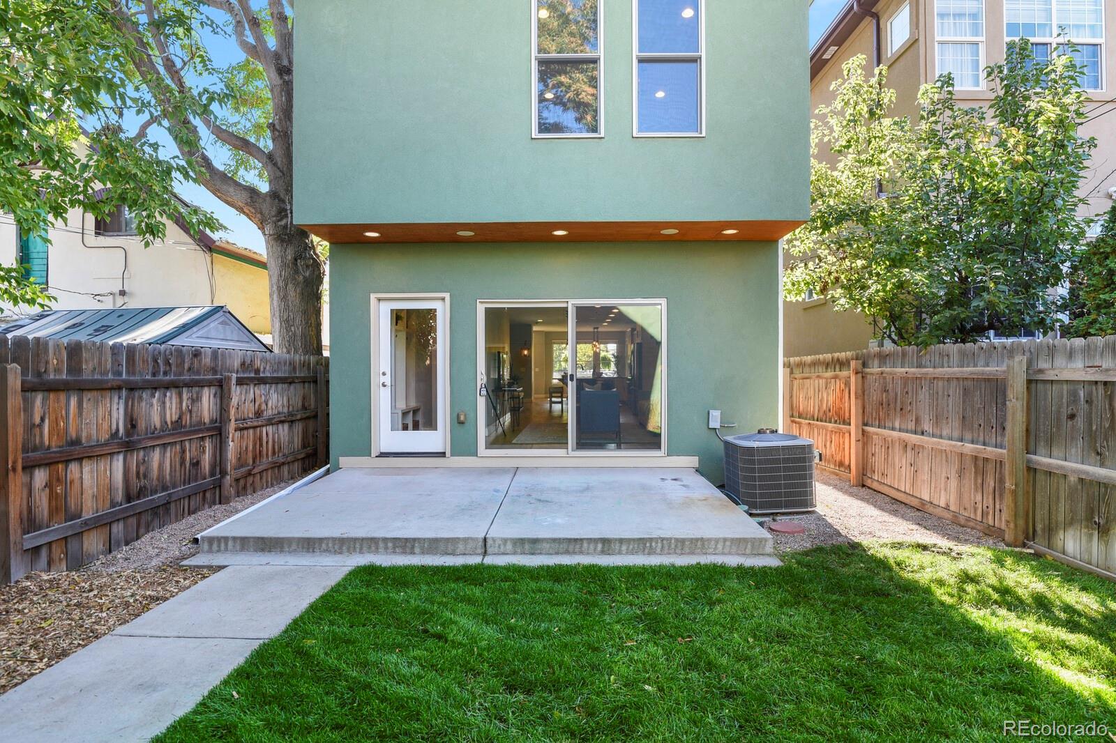 MLS Image #27 for 2725  california street,denver, Colorado