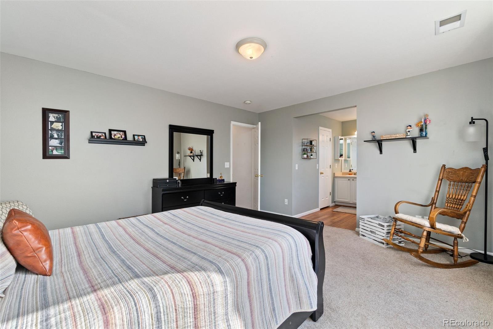 MLS Image #13 for 22142 e belleview place,aurora, Colorado