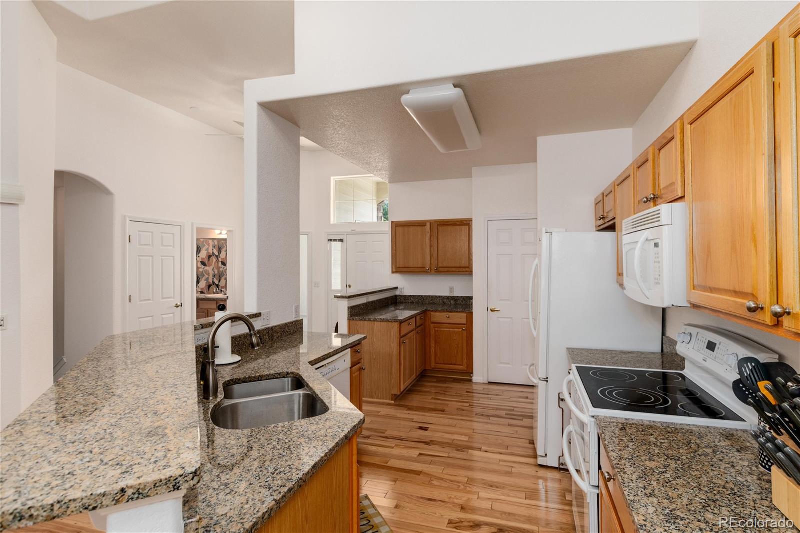 MLS Image #20 for 6657 s reed way,littleton, Colorado