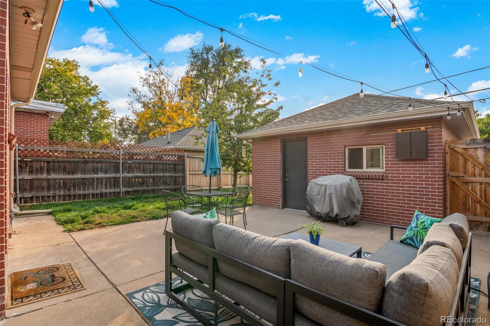 MLS Image #21 for 817 s clarkson street,denver, Colorado