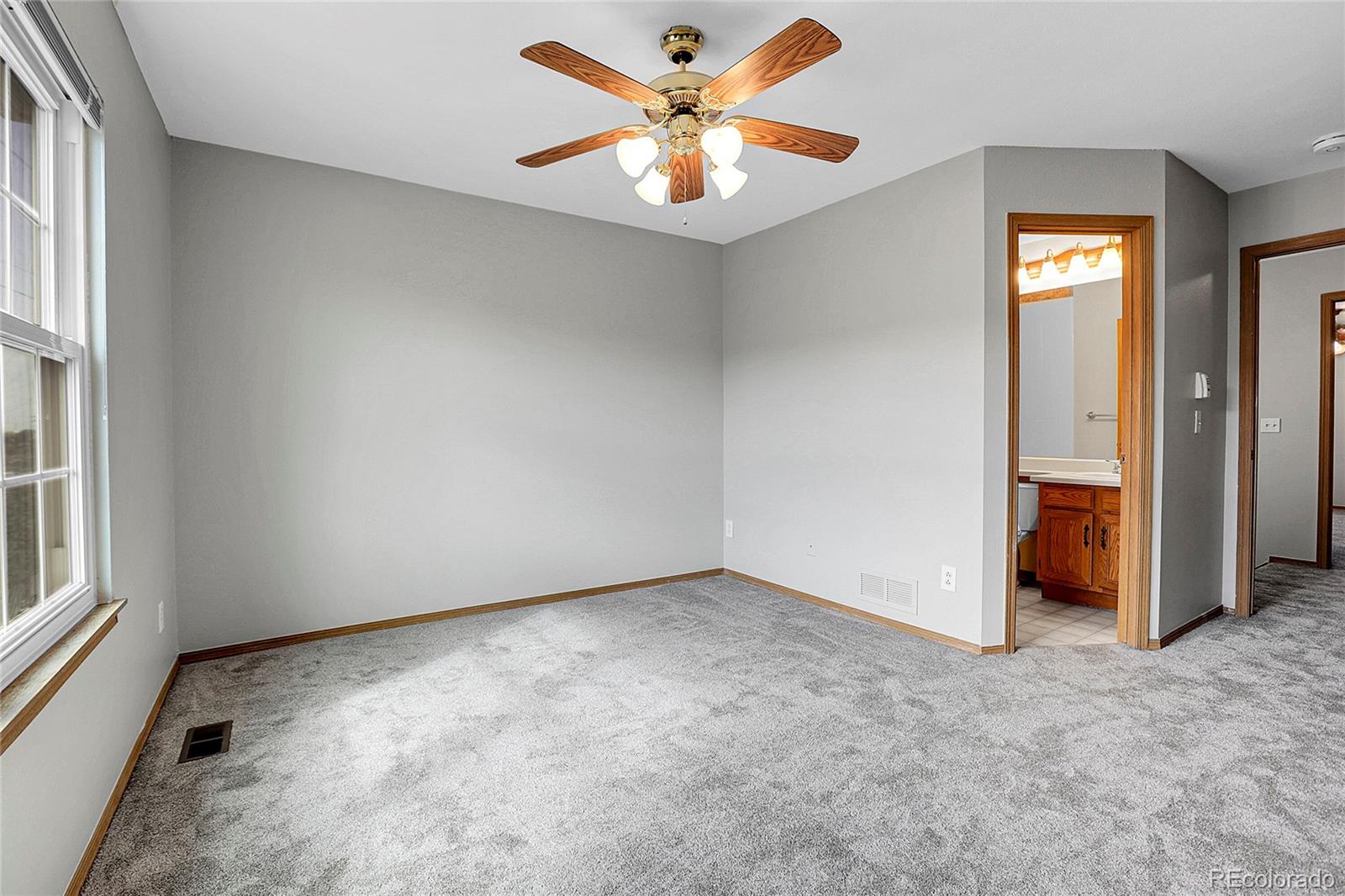 MLS Image #12 for 1699 s trenton street,denver, Colorado