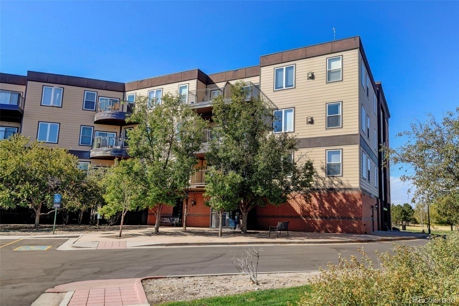 MLS Image #31 for 15475  andrews drive,denver, Colorado