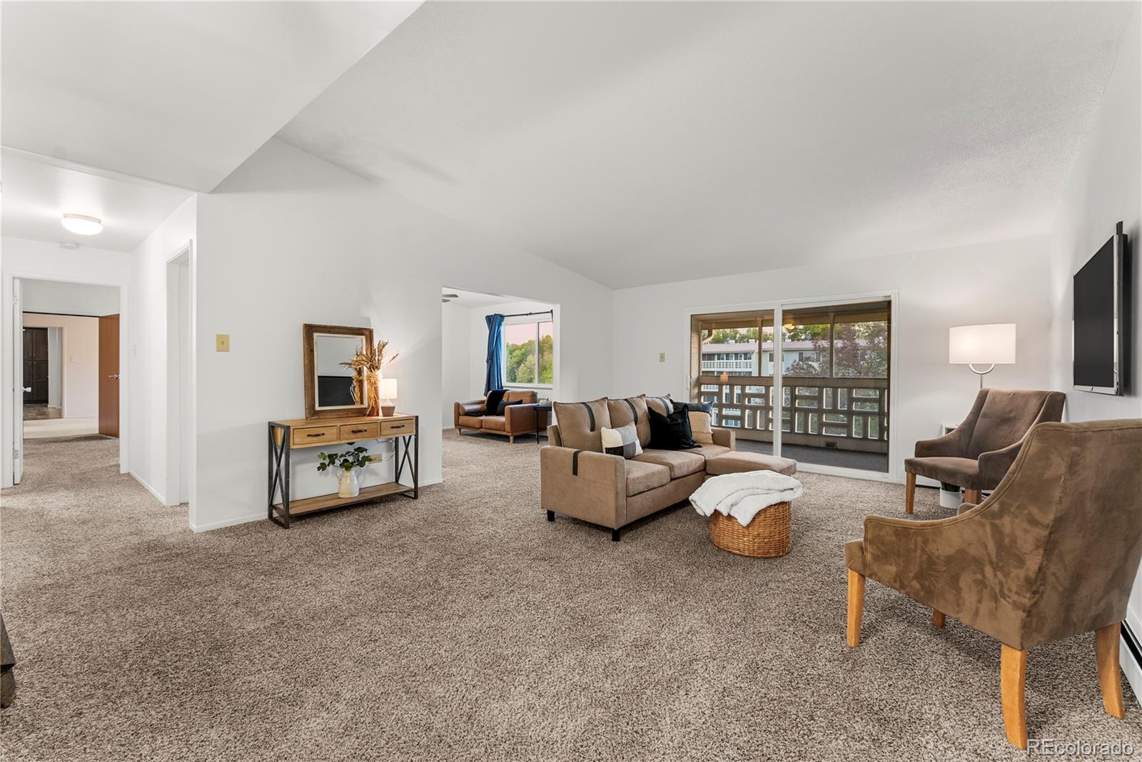 MLS Image #25 for 665 s alton way,denver, Colorado