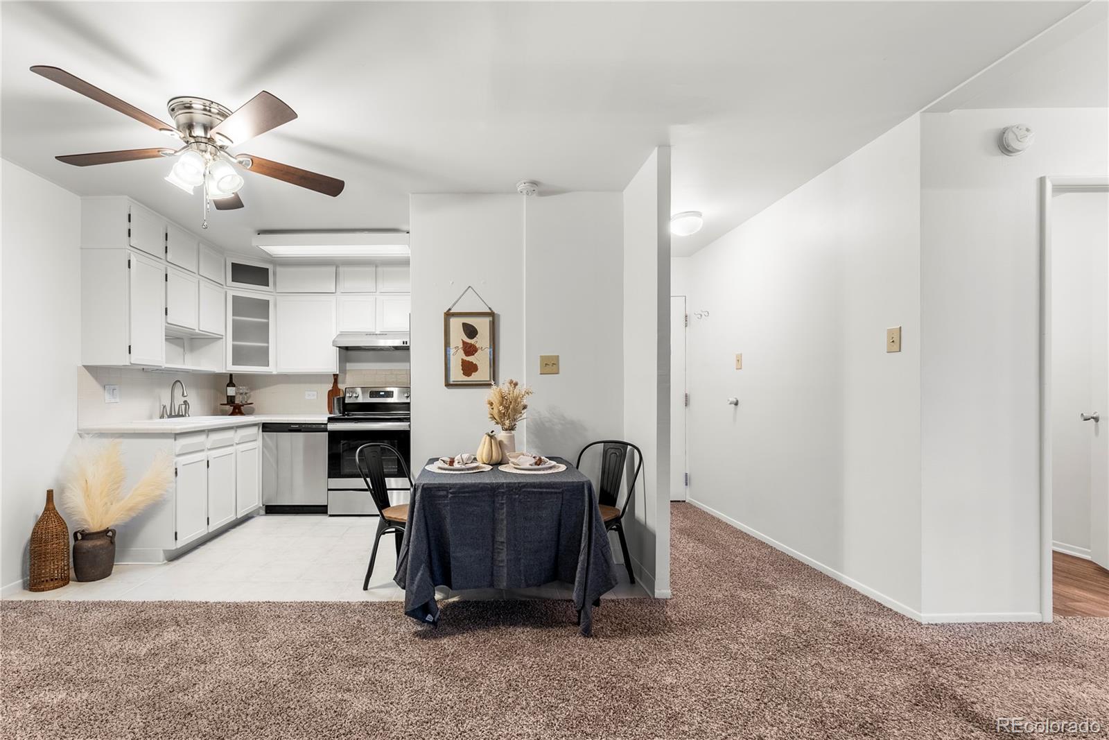 MLS Image #31 for 665 s alton way,denver, Colorado