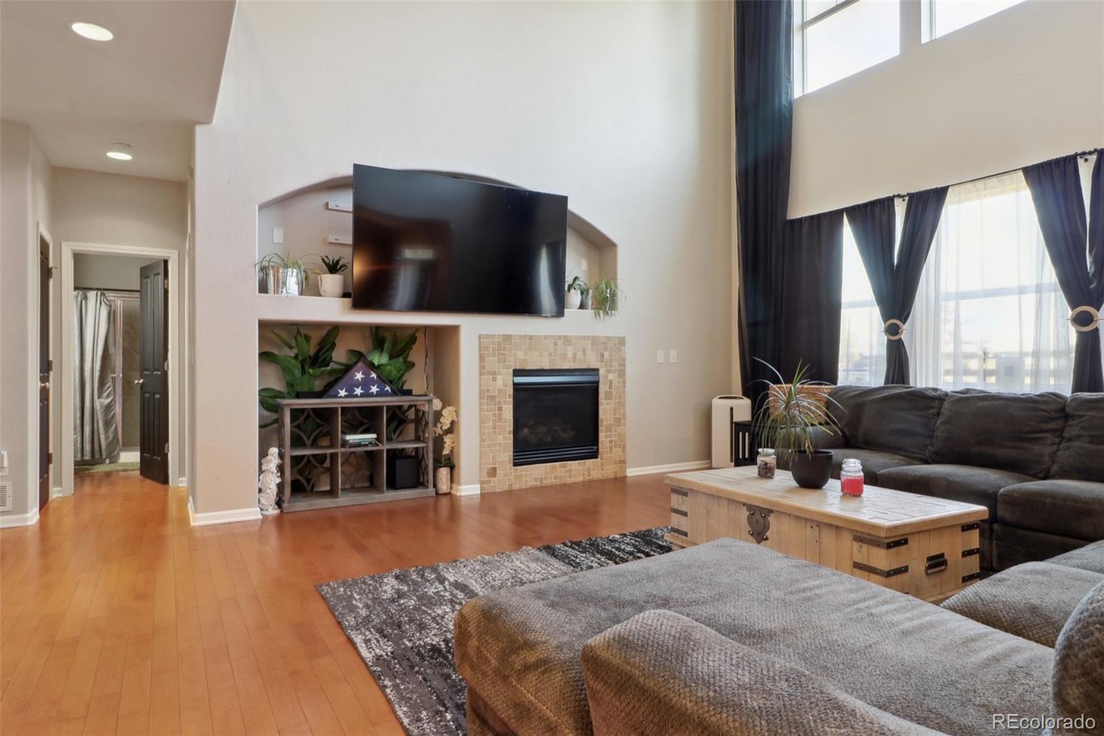 MLS Image #18 for 24851 e ontario drive,aurora, Colorado