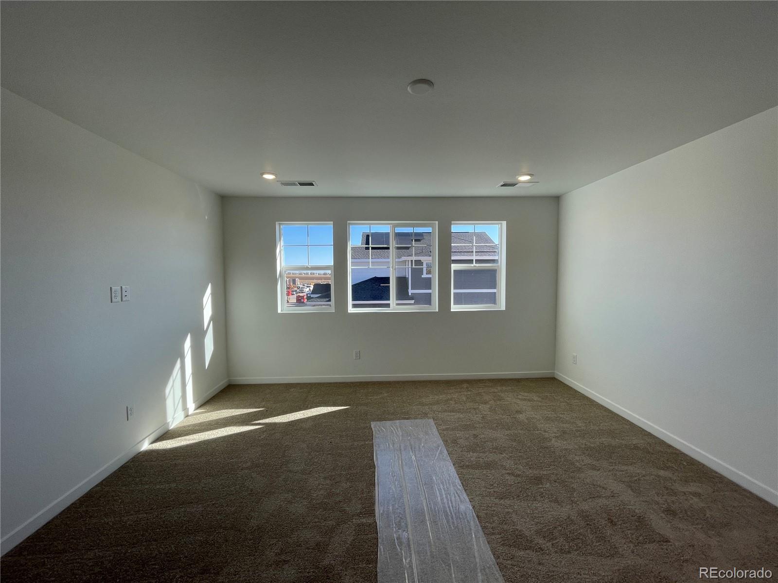 MLS Image #4 for 475  shannan lane,johnstown, Colorado