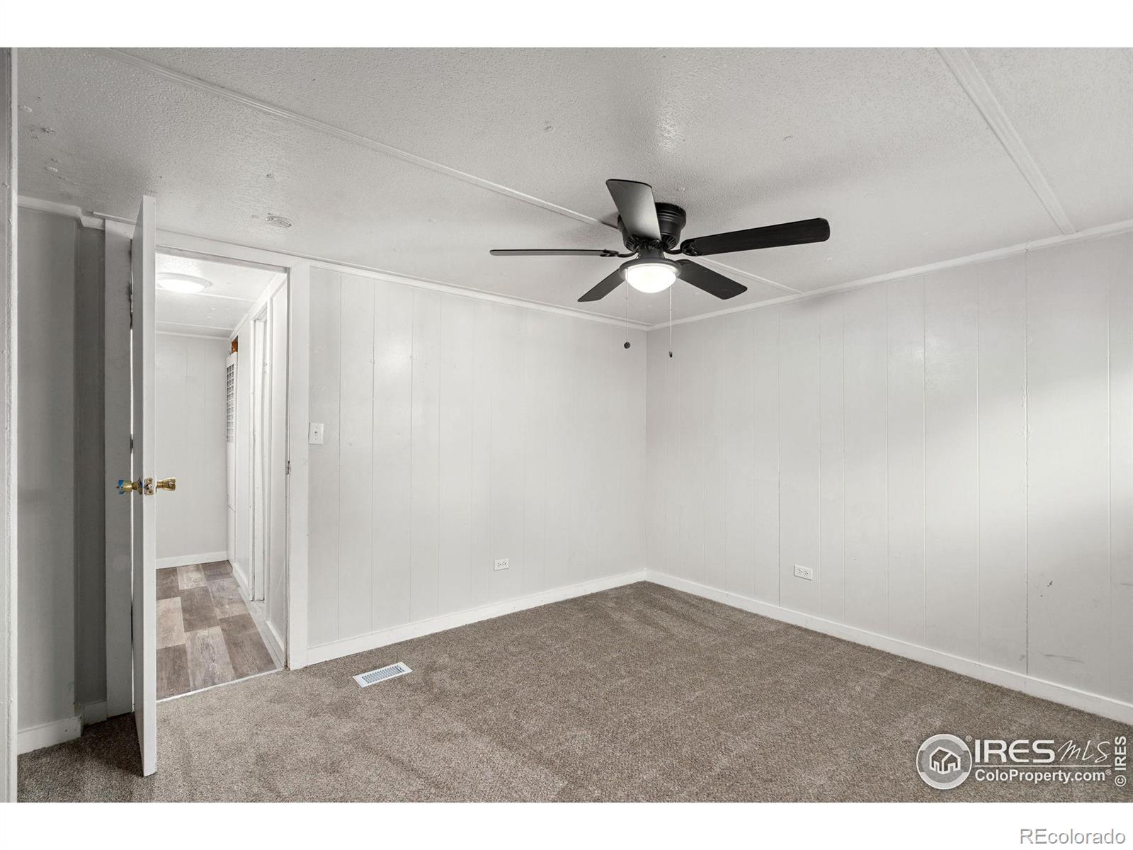 MLS Image #14 for 4804  badlands court,greeley, Colorado