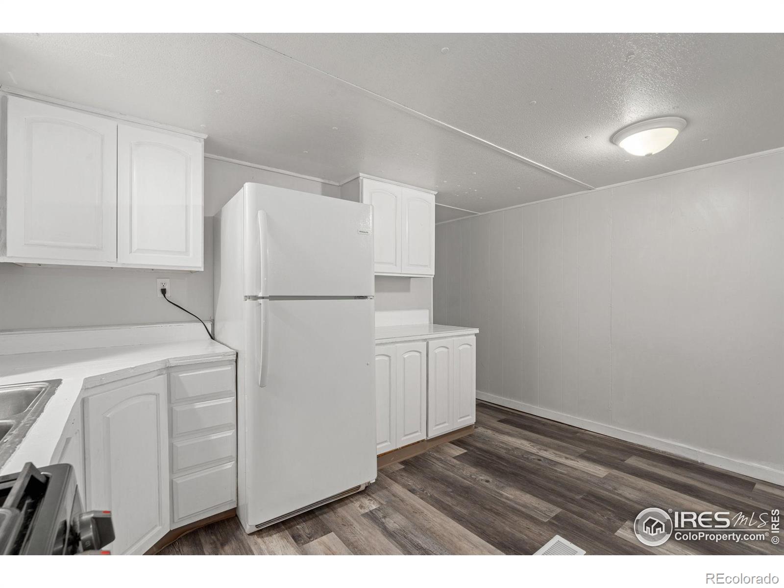 MLS Image #7 for 4804  badlands court,greeley, Colorado