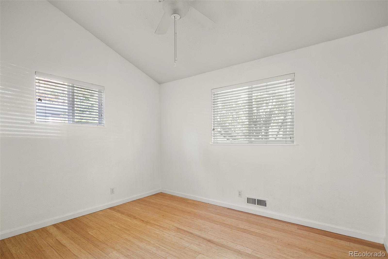 MLS Image #9 for 1575 s clermont street,denver, Colorado