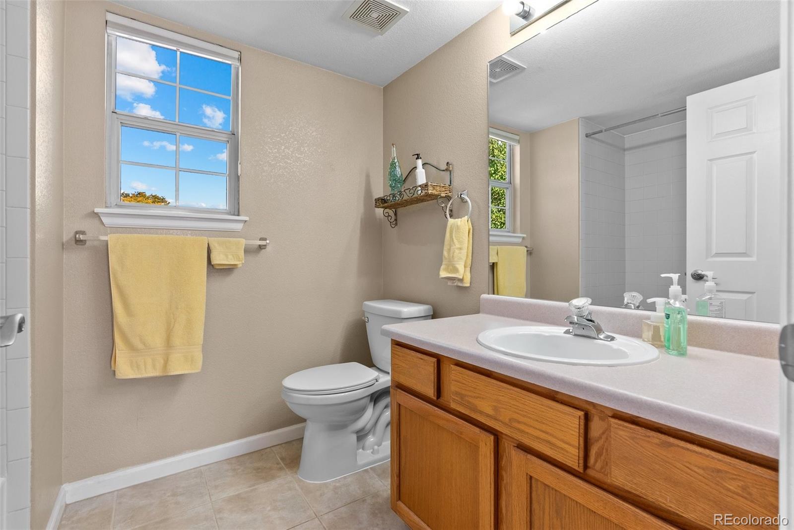 MLS Image #19 for 5524 w canyon trail d,littleton, Colorado