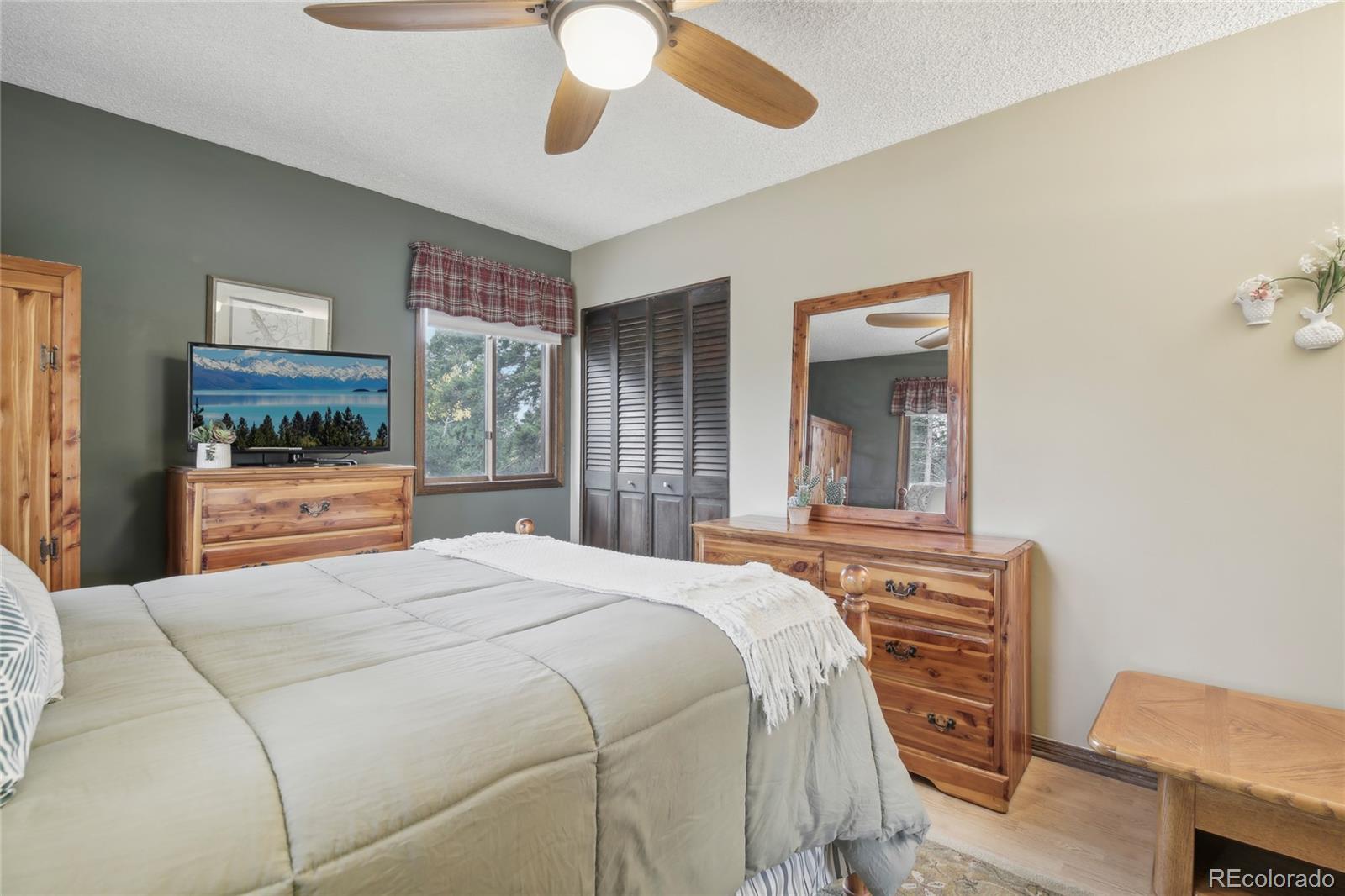 MLS Image #15 for 1067  camp eden road,golden, Colorado