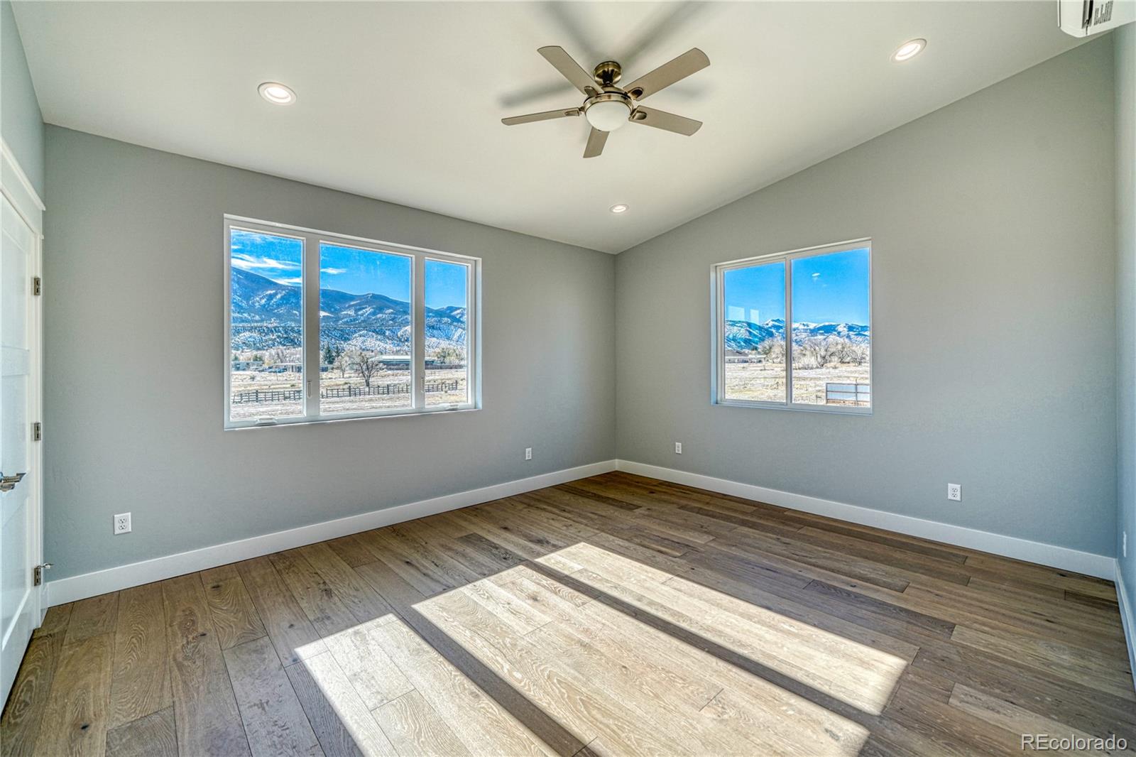 MLS Image #14 for 753  holman court,salida, Colorado