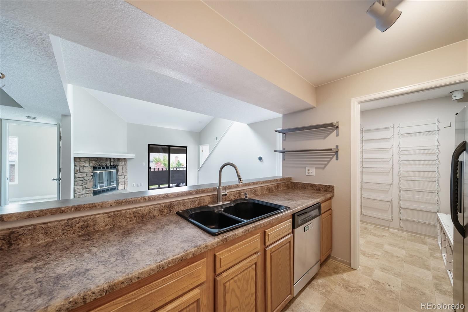 MLS Image #7 for 12093 w cross drive 206,littleton, Colorado