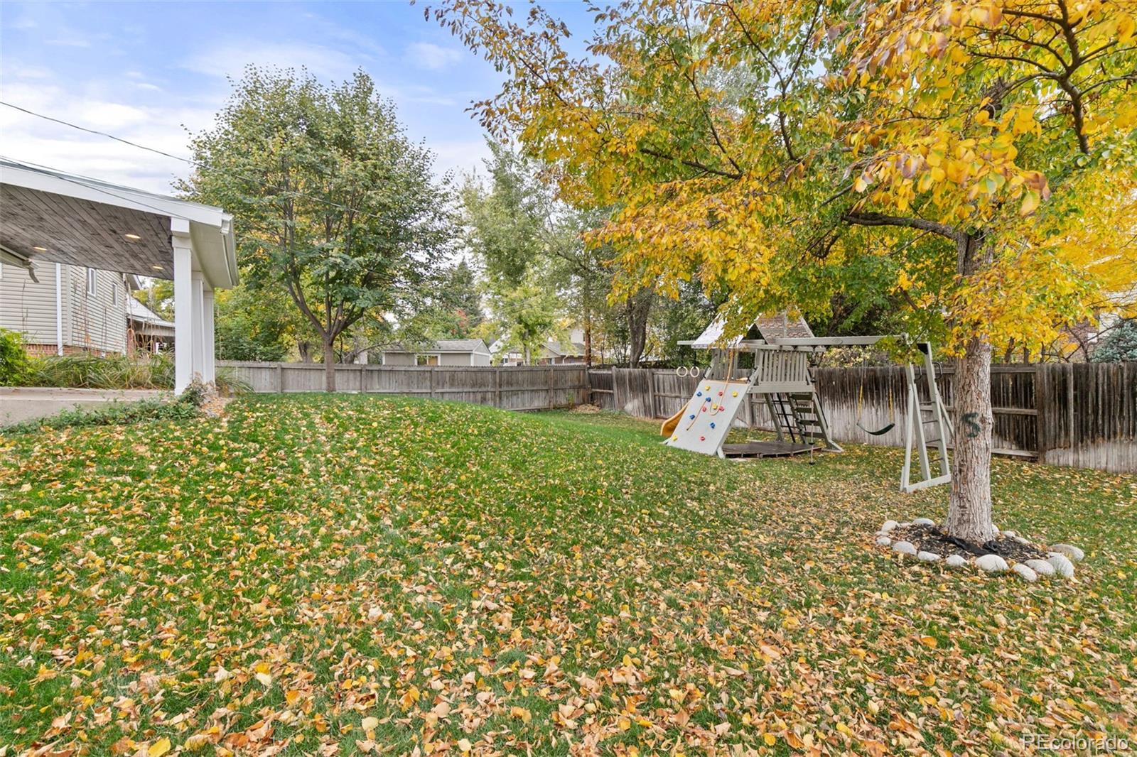 MLS Image #21 for 1925 s linden court,denver, Colorado