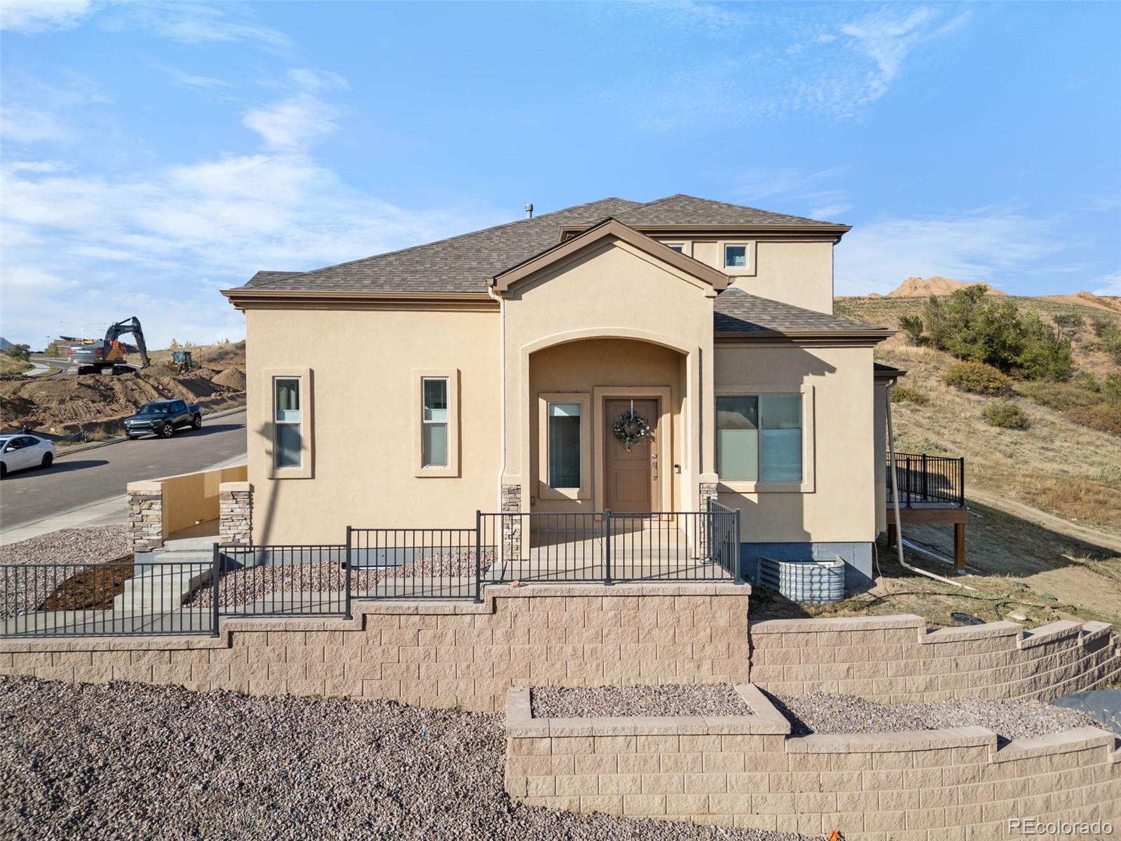 MLS Image #3 for 2703  tomahawk hill heights,colorado springs, Colorado