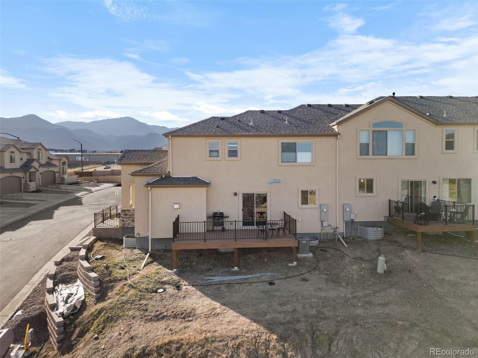 MLS Image #5 for 2703  tomahawk hill heights,colorado springs, Colorado