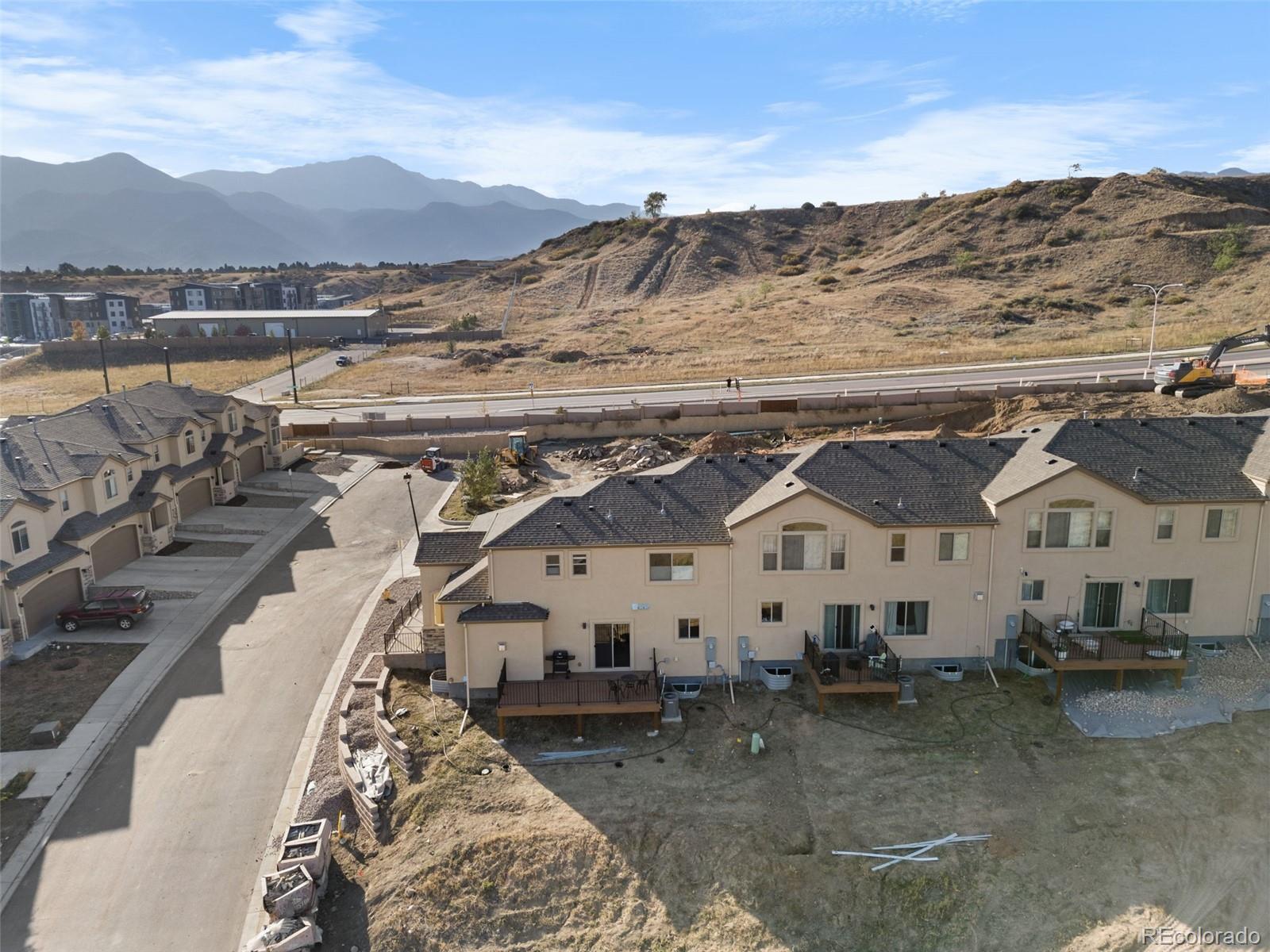 MLS Image #7 for 2703  tomahawk hill heights,colorado springs, Colorado