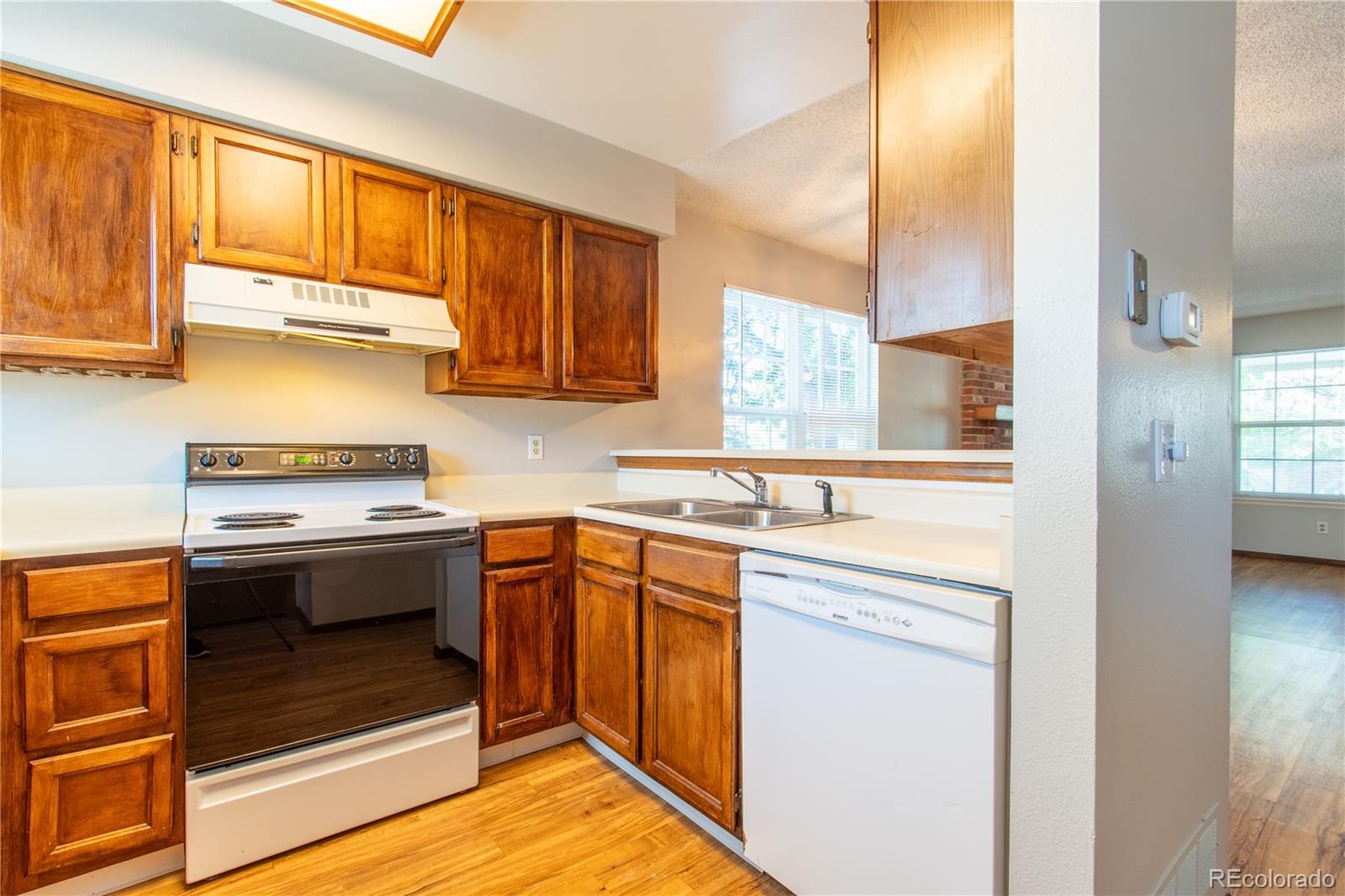 MLS Image #4 for 12133  bannock circle,denver, Colorado