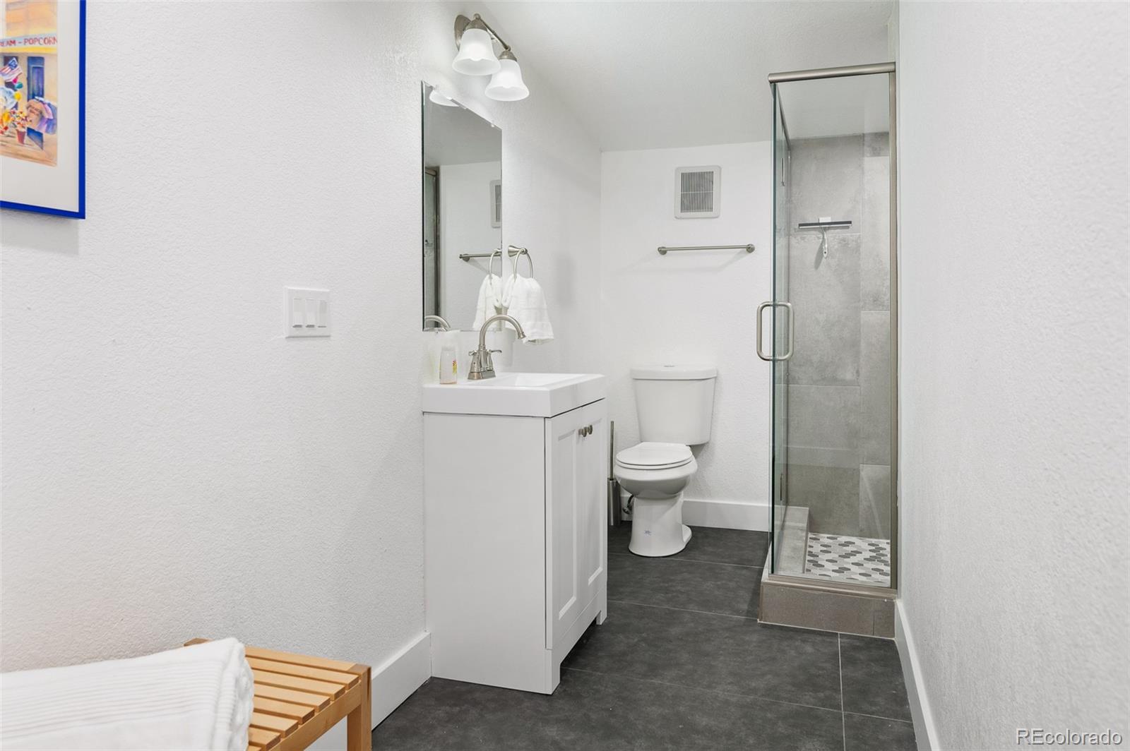 MLS Image #15 for 426  knox court,denver, Colorado