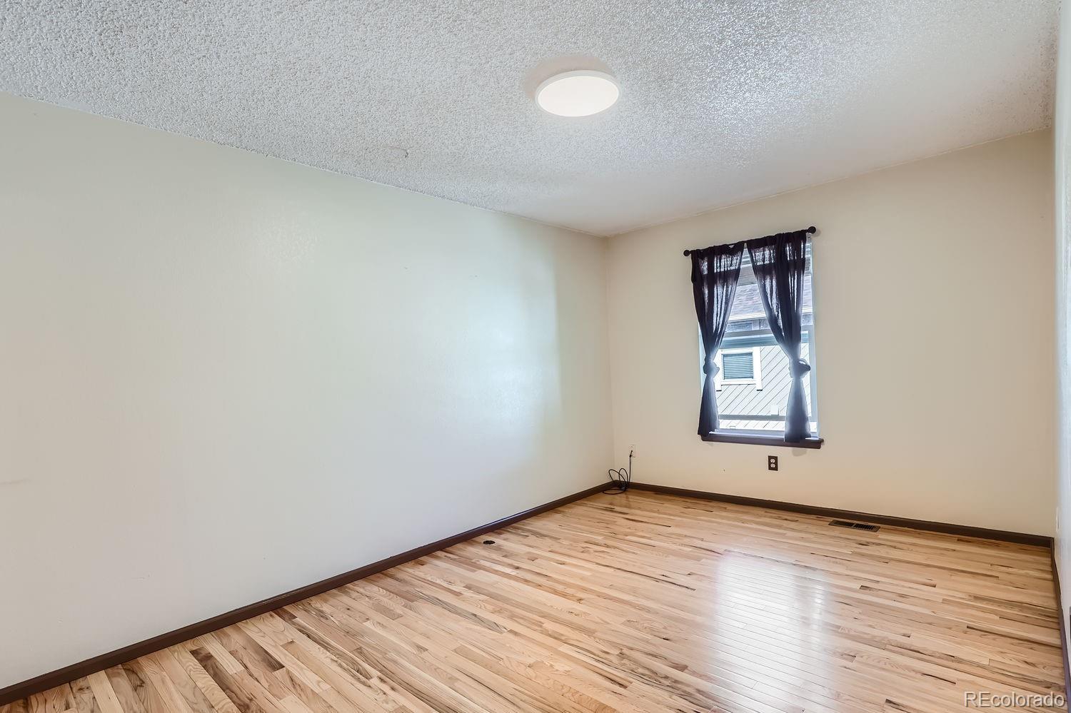 MLS Image #7 for 3300 w florida avenue,denver, Colorado