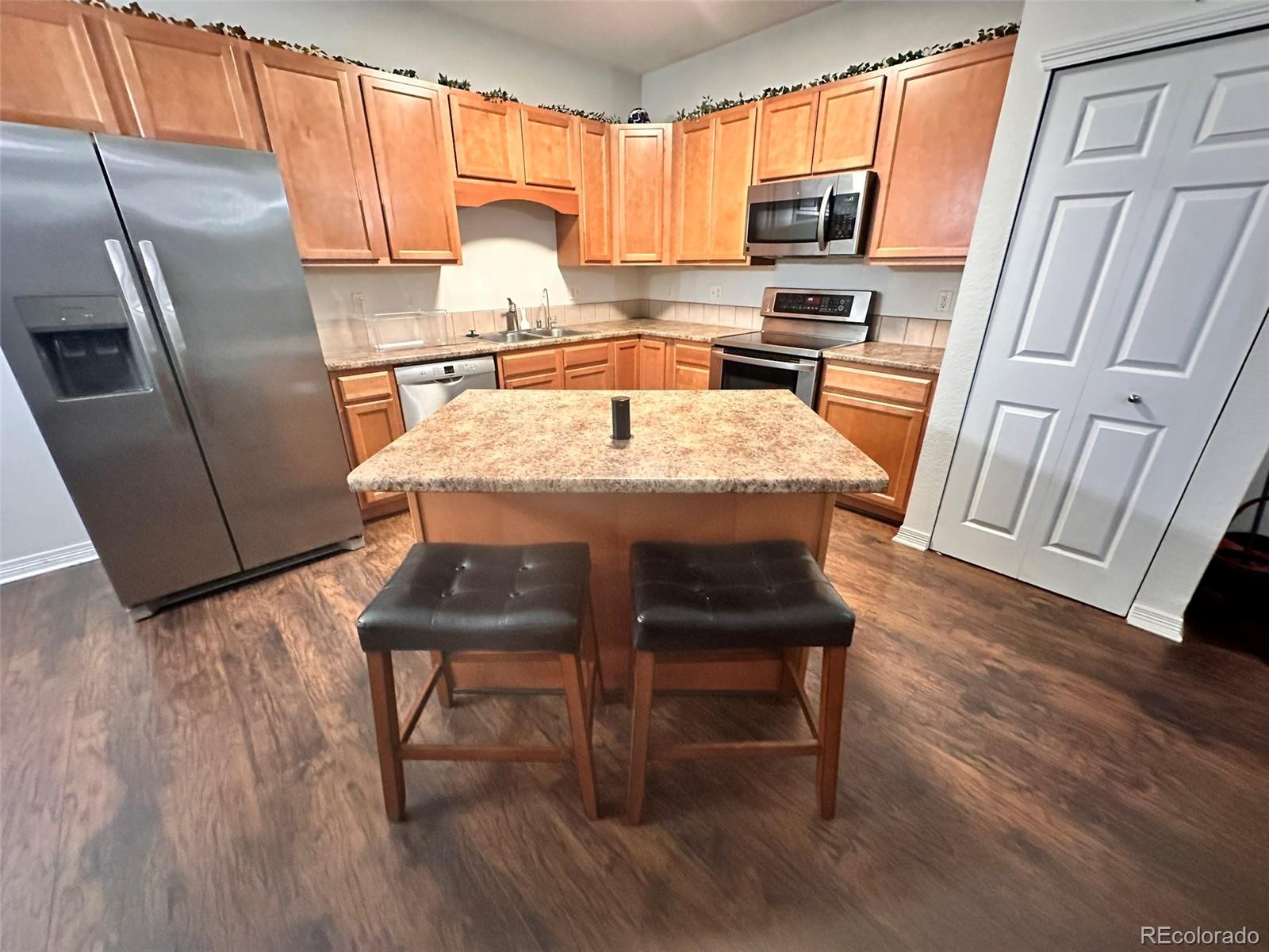 MLS Image #3 for 7292 s blackhawk street 2-105,englewood, Colorado