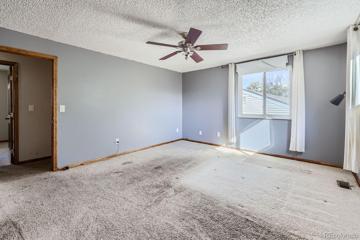 MLS Image #13 for 14475 e warren place,aurora, Colorado