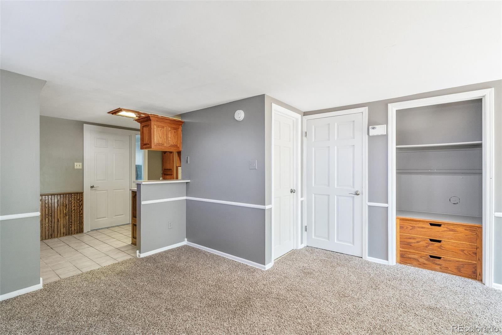 MLS Image #20 for 21400 e 11th avenue,aurora, Colorado