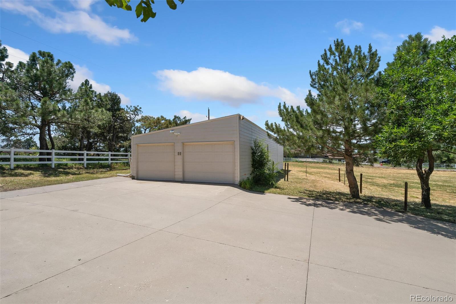 MLS Image #31 for 21400 e 11th avenue,aurora, Colorado