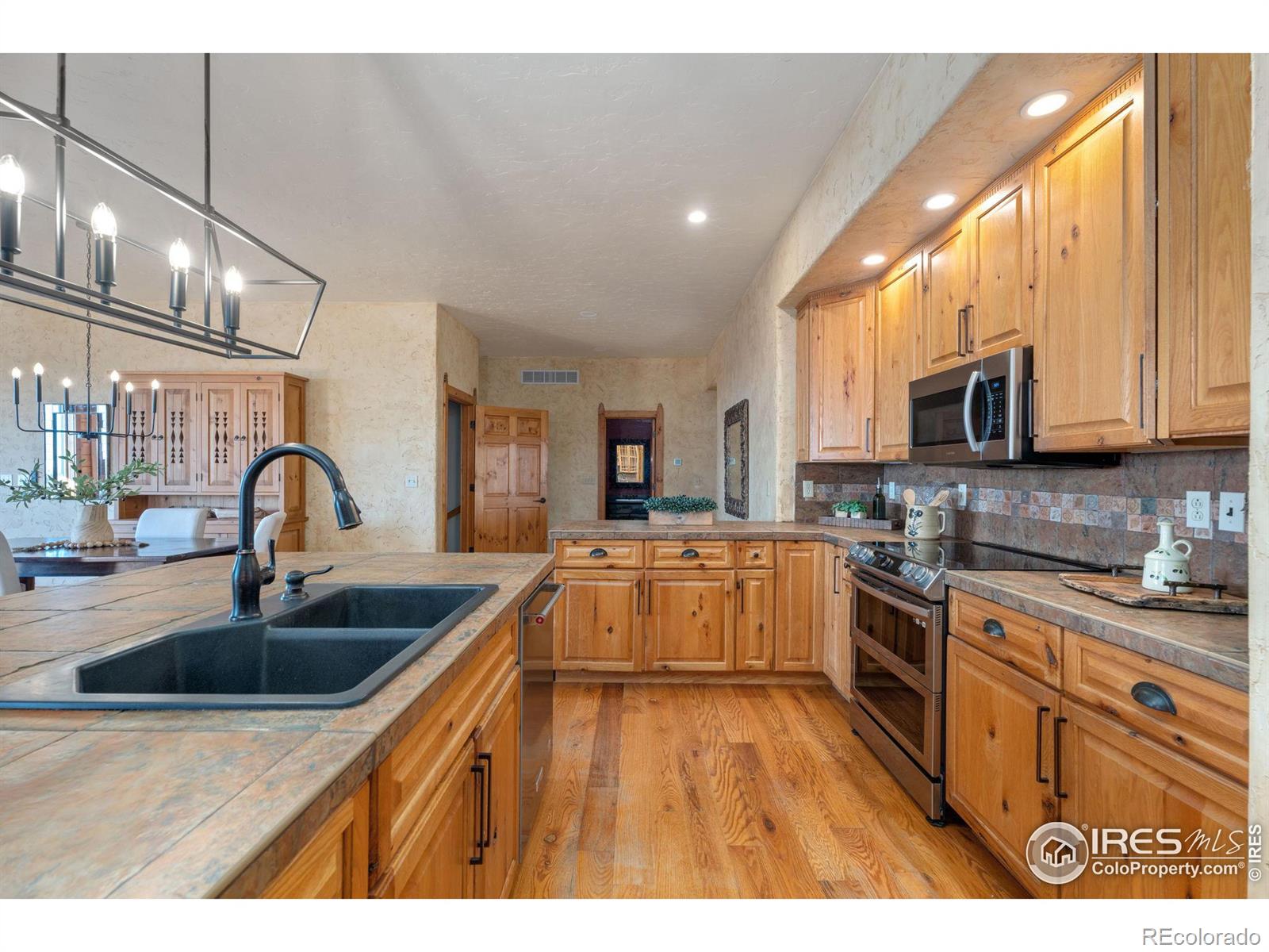 MLS Image #8 for 3276  continental circle,fort collins, Colorado