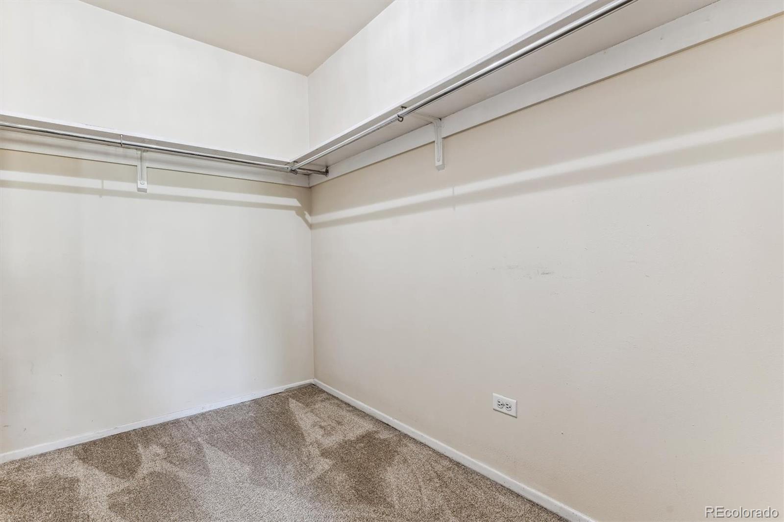 MLS Image #14 for 745 s alton way,denver, Colorado