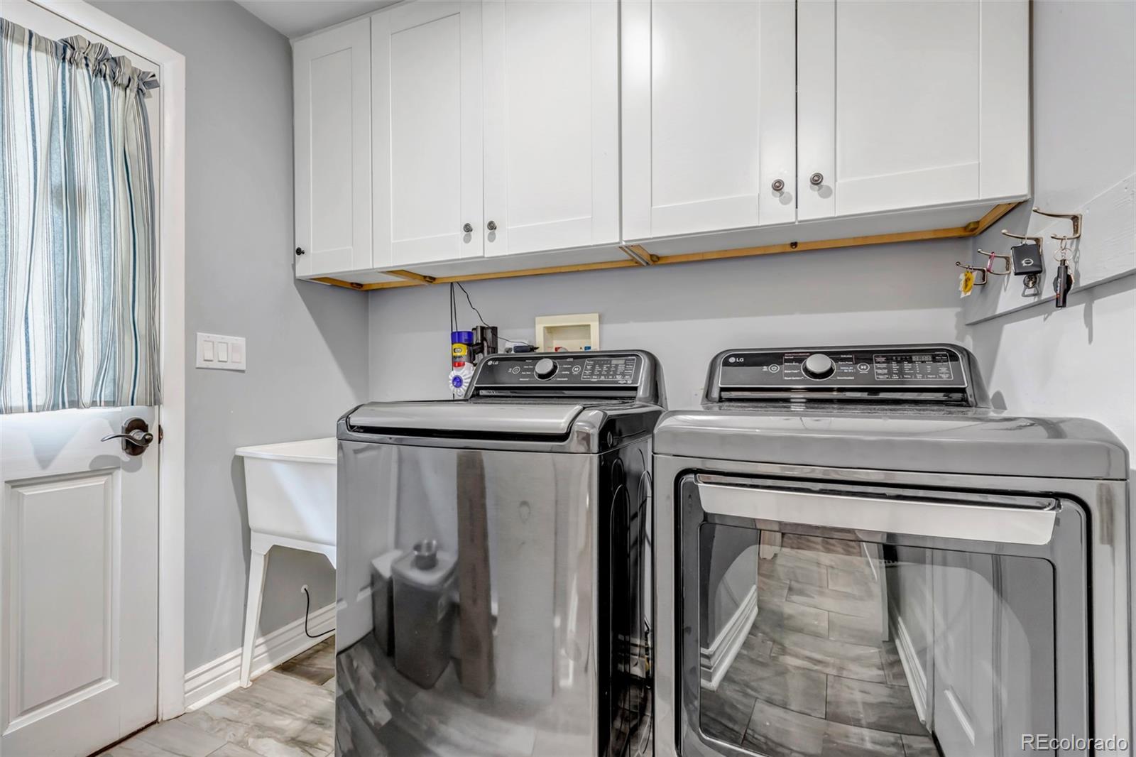 MLS Image #29 for 2429 s kearney street,denver, Colorado