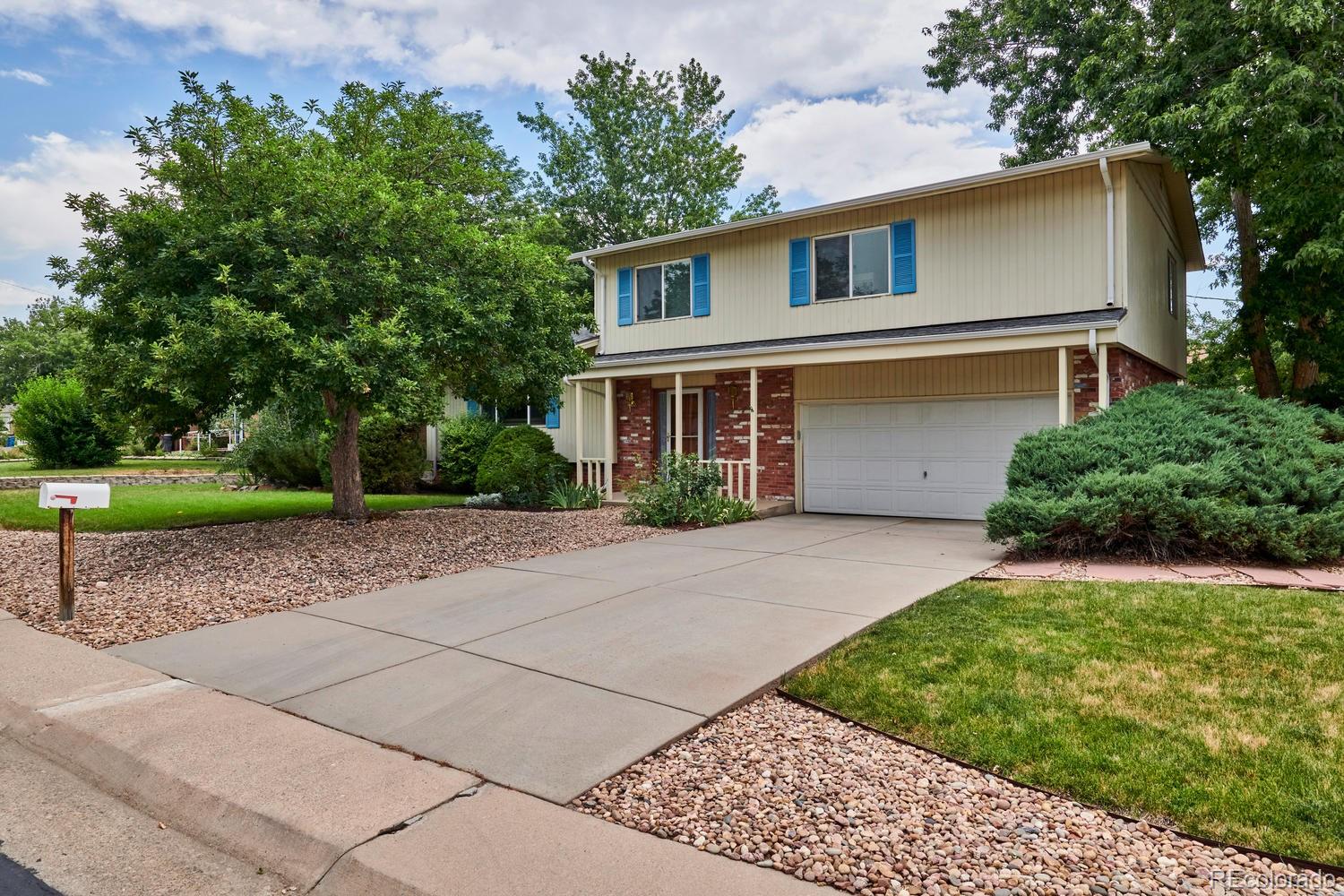 MLS Image #0 for 9233 w virginia drive,lakewood, Colorado