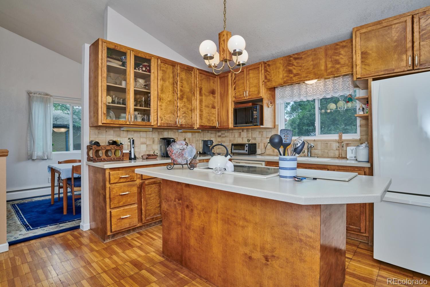 MLS Image #10 for 9233 w virginia drive,lakewood, Colorado