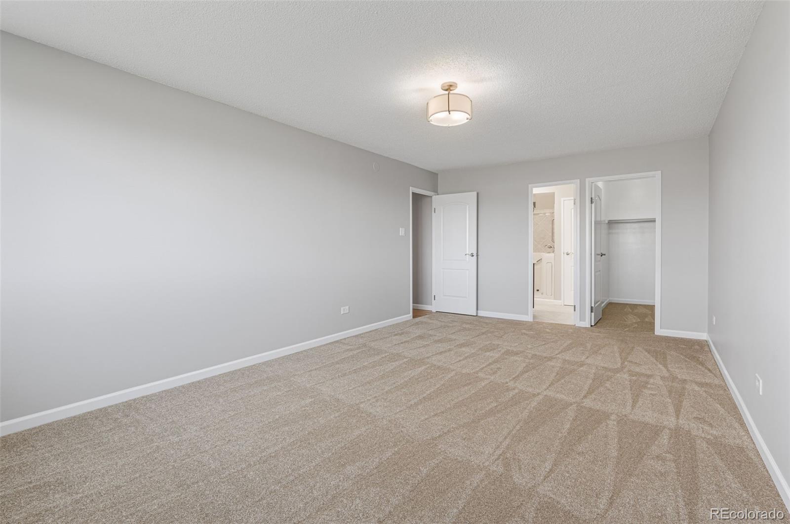 MLS Image #47 for 690 s alton way 10b,denver, Colorado